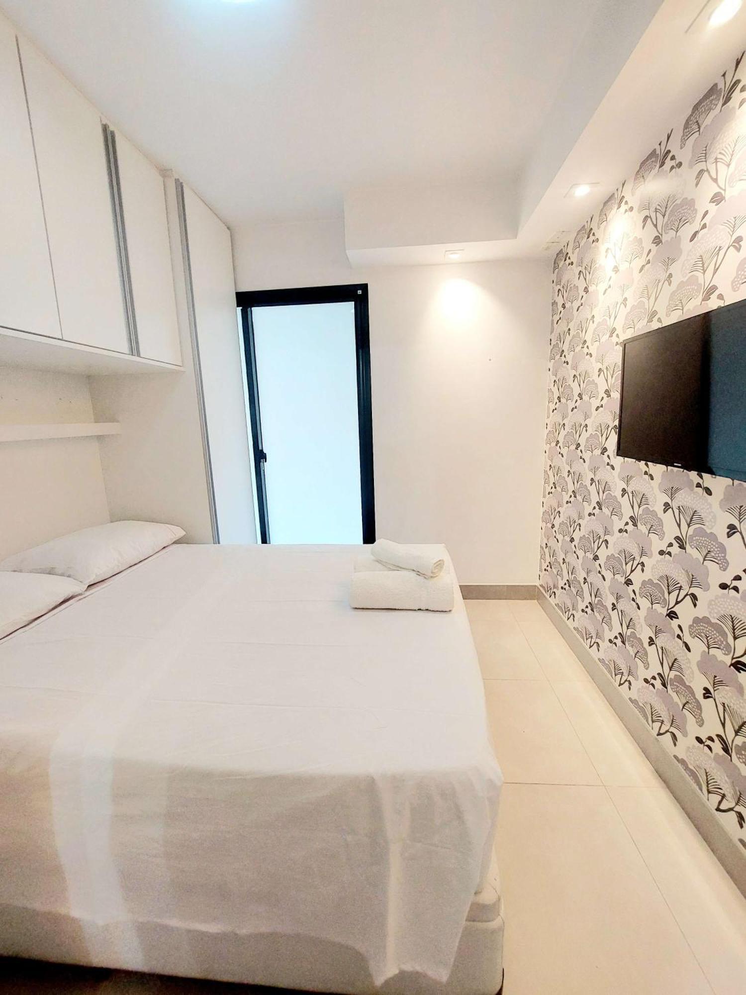 Tem Piscina Academia Sauna Squash Apartment Sao Paulo