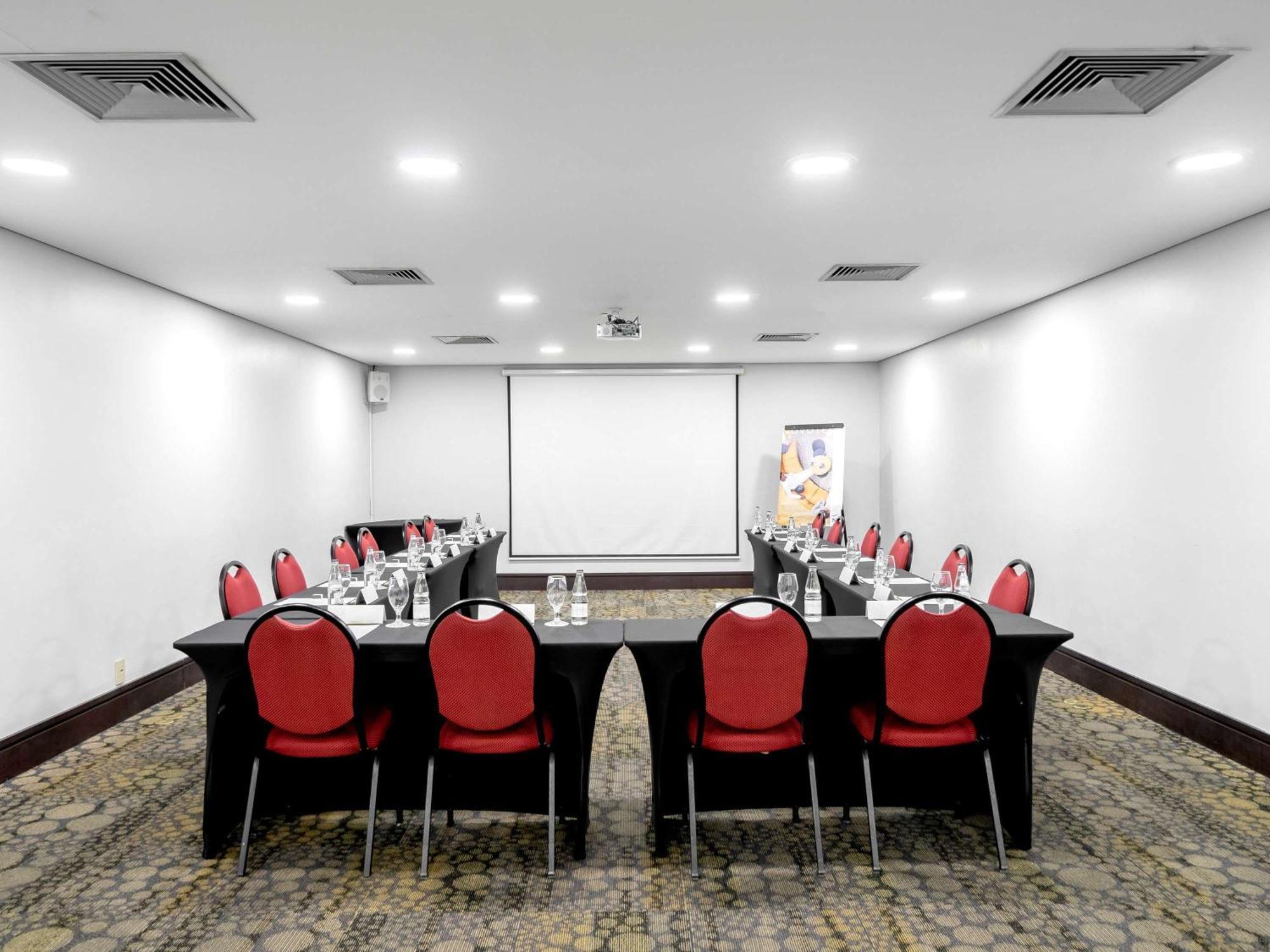 Novotel Sp Jardins 4*