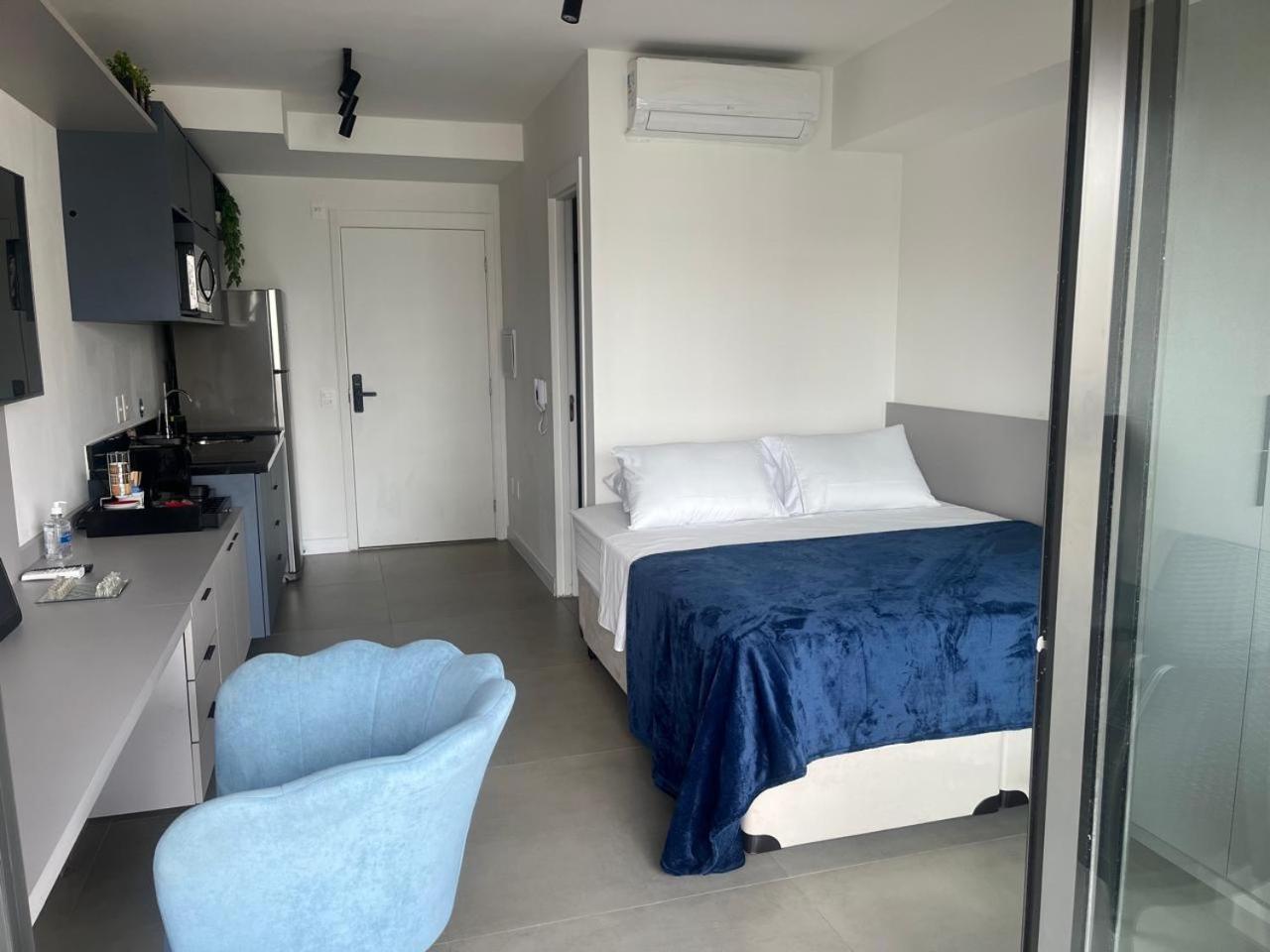 Moderno Prox Allianz Apartment