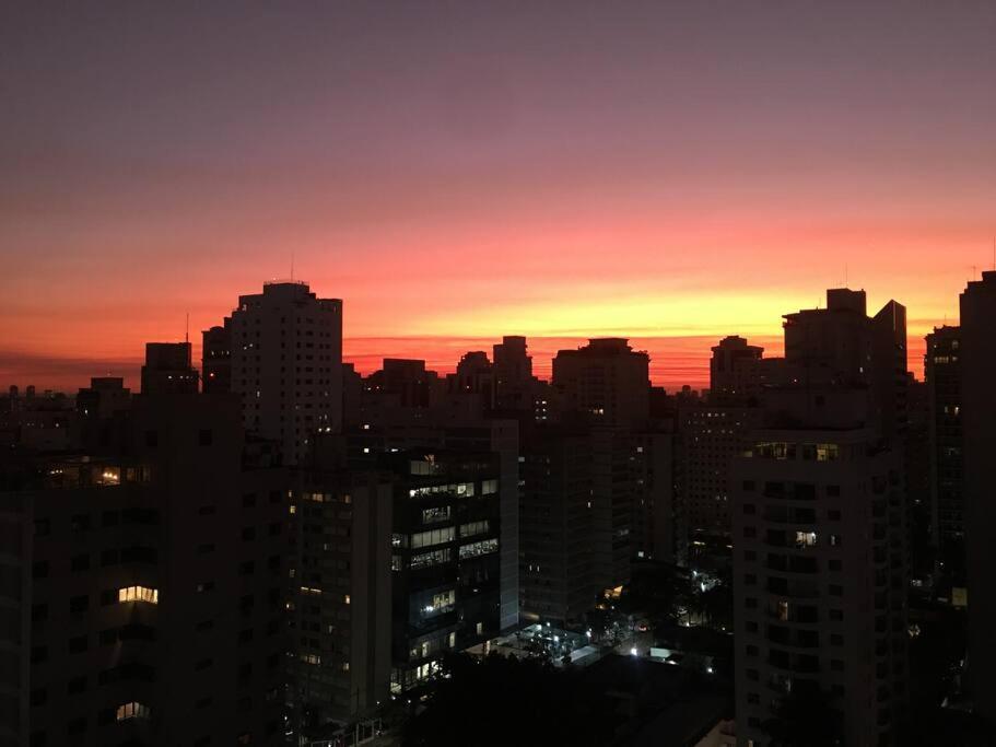No Lugar Dos Jardins Em Apartment *