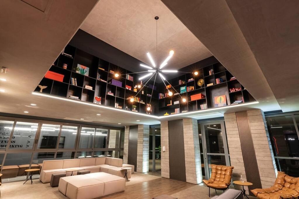 Apartamento Com Varanda - Oscar Freire São Paulo
