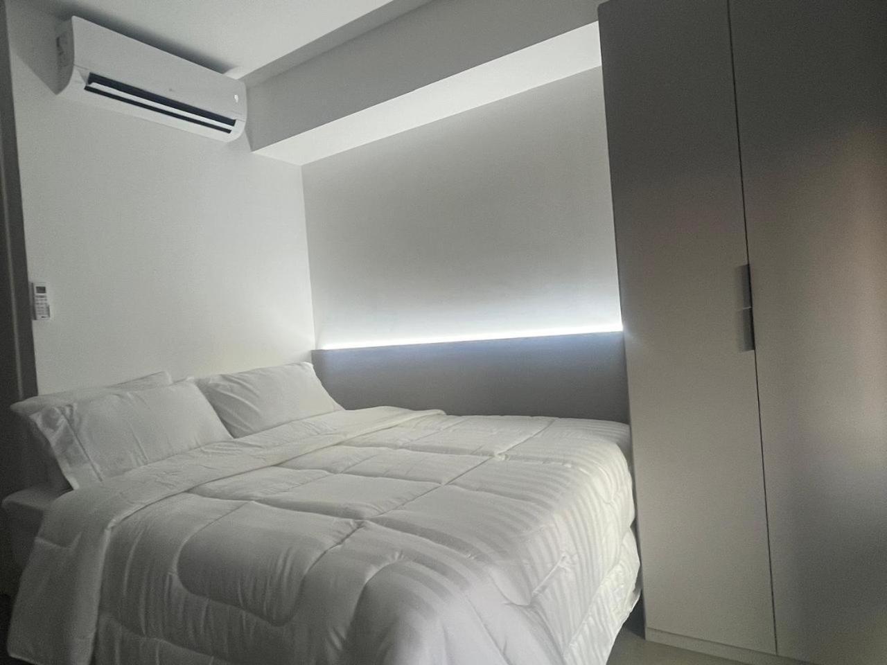 Apartment Moderno Prox Allianz *