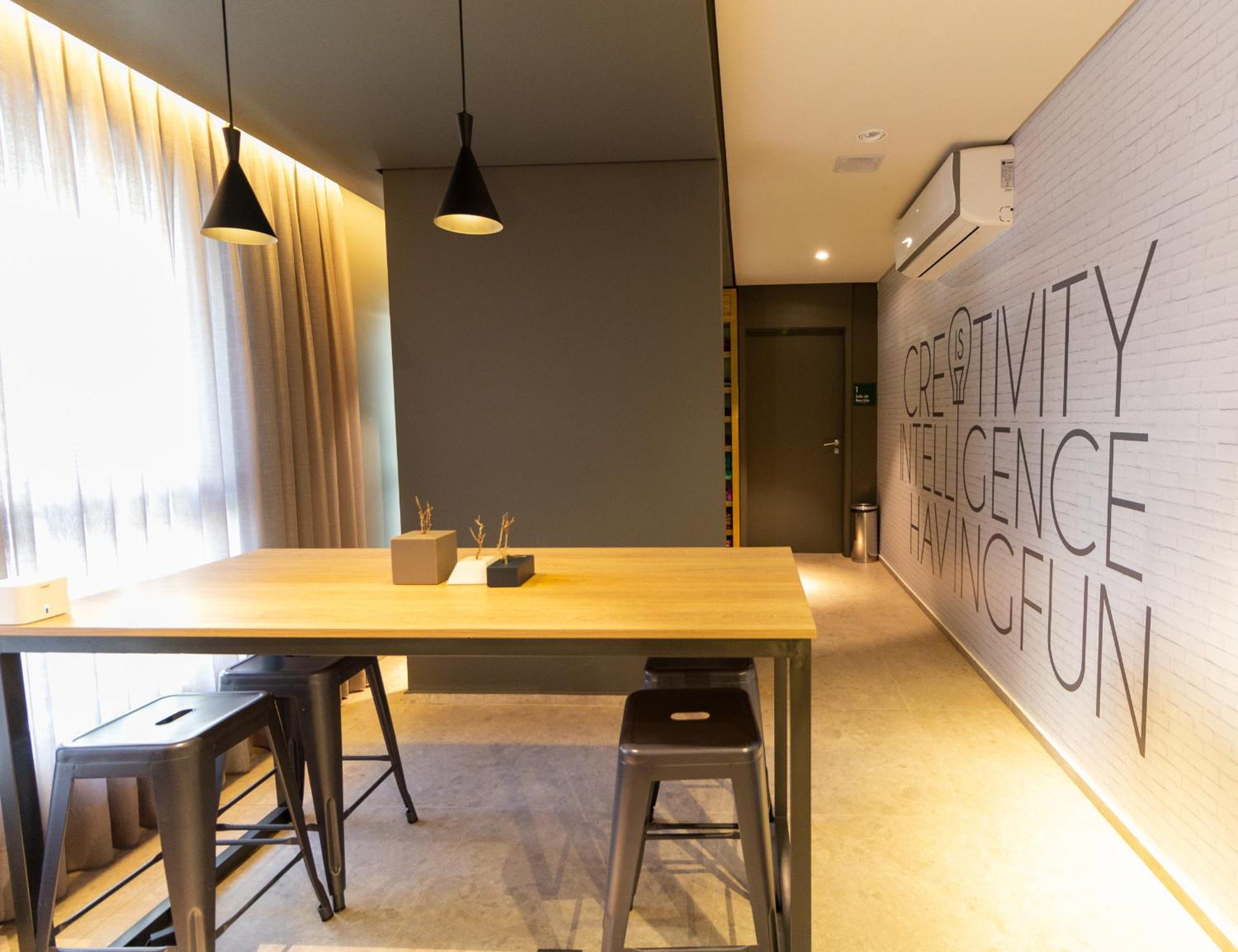 Apartamento Entre Campo Belo E Brooklin Proximo Ao Aeroporto De Congonhas *