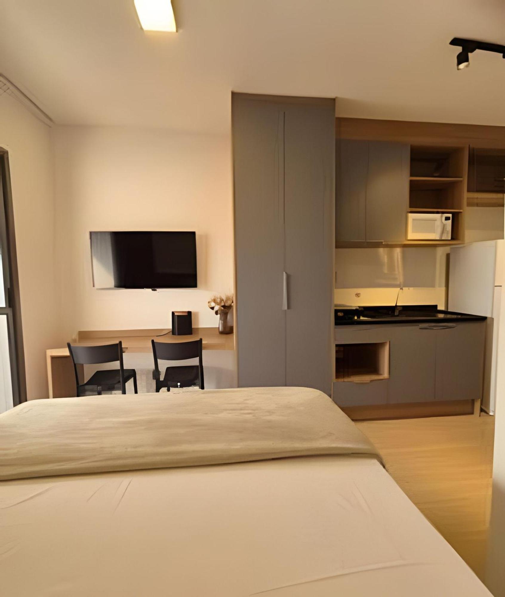 Novo Consolacao ,450 M Da Av Paulista Apartamento *