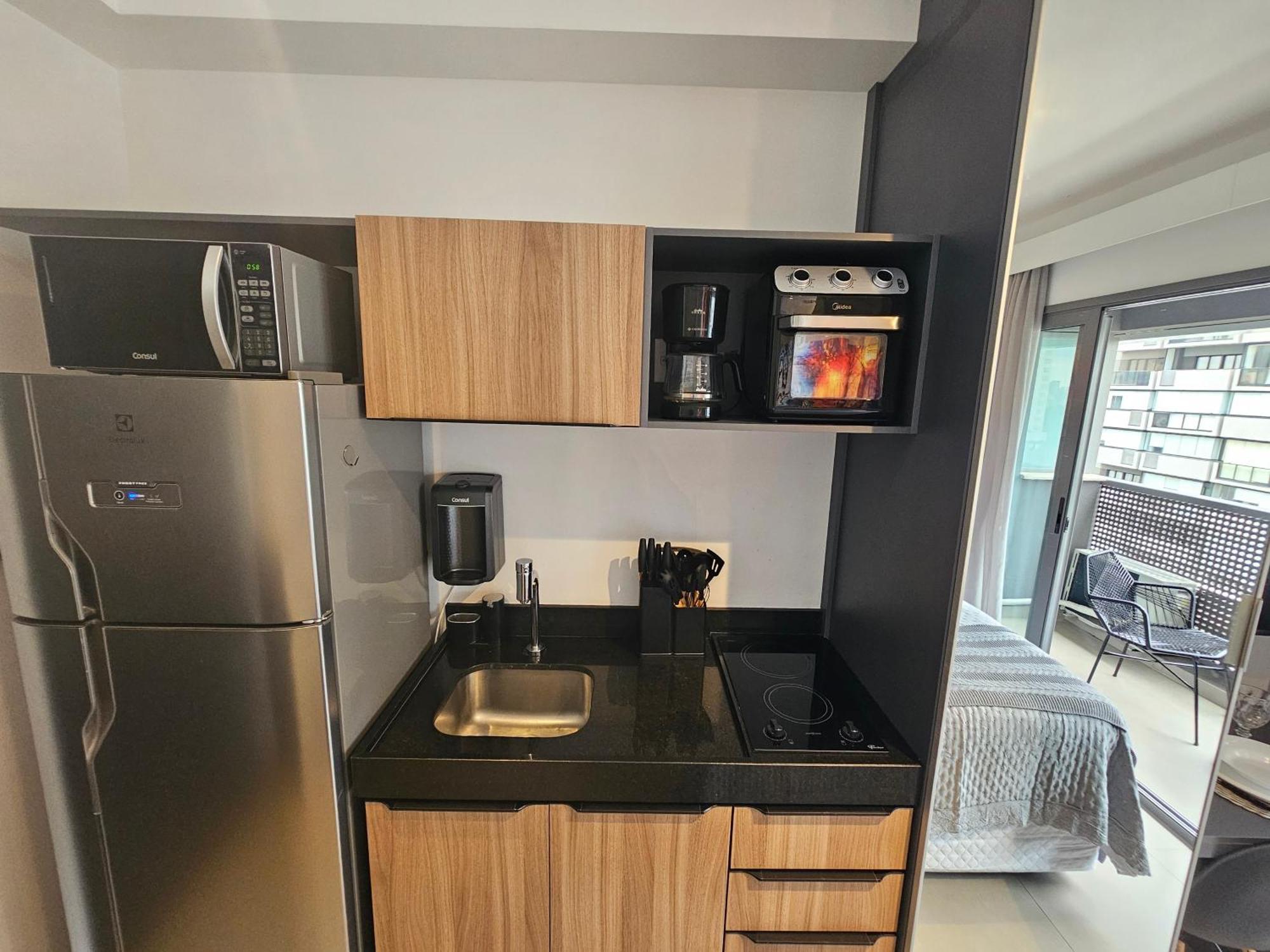 Com Varanda - Oscar Freire Apartamento *