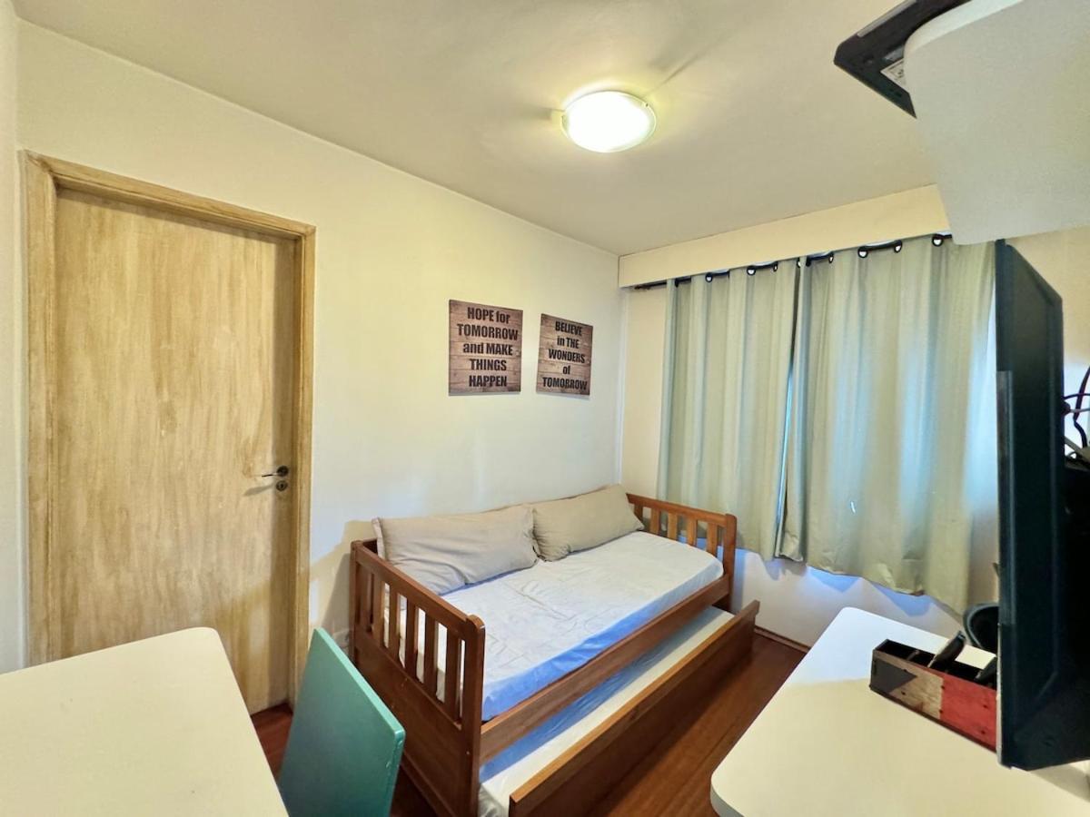 Apartment Flat No Coracao De Sp, 1 Vaga, Camareira, Completo
