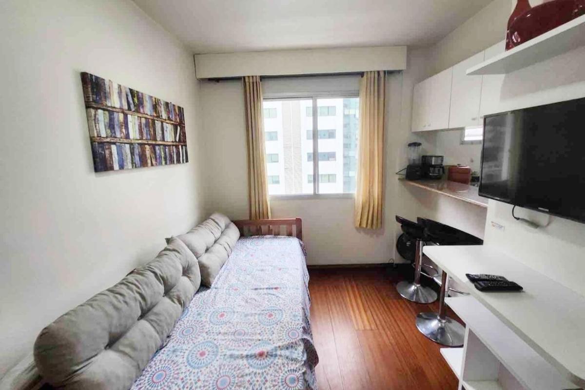 Flat No Coracao De Sp, 1 Vaga, Camareira, Completo * Sao Paulo