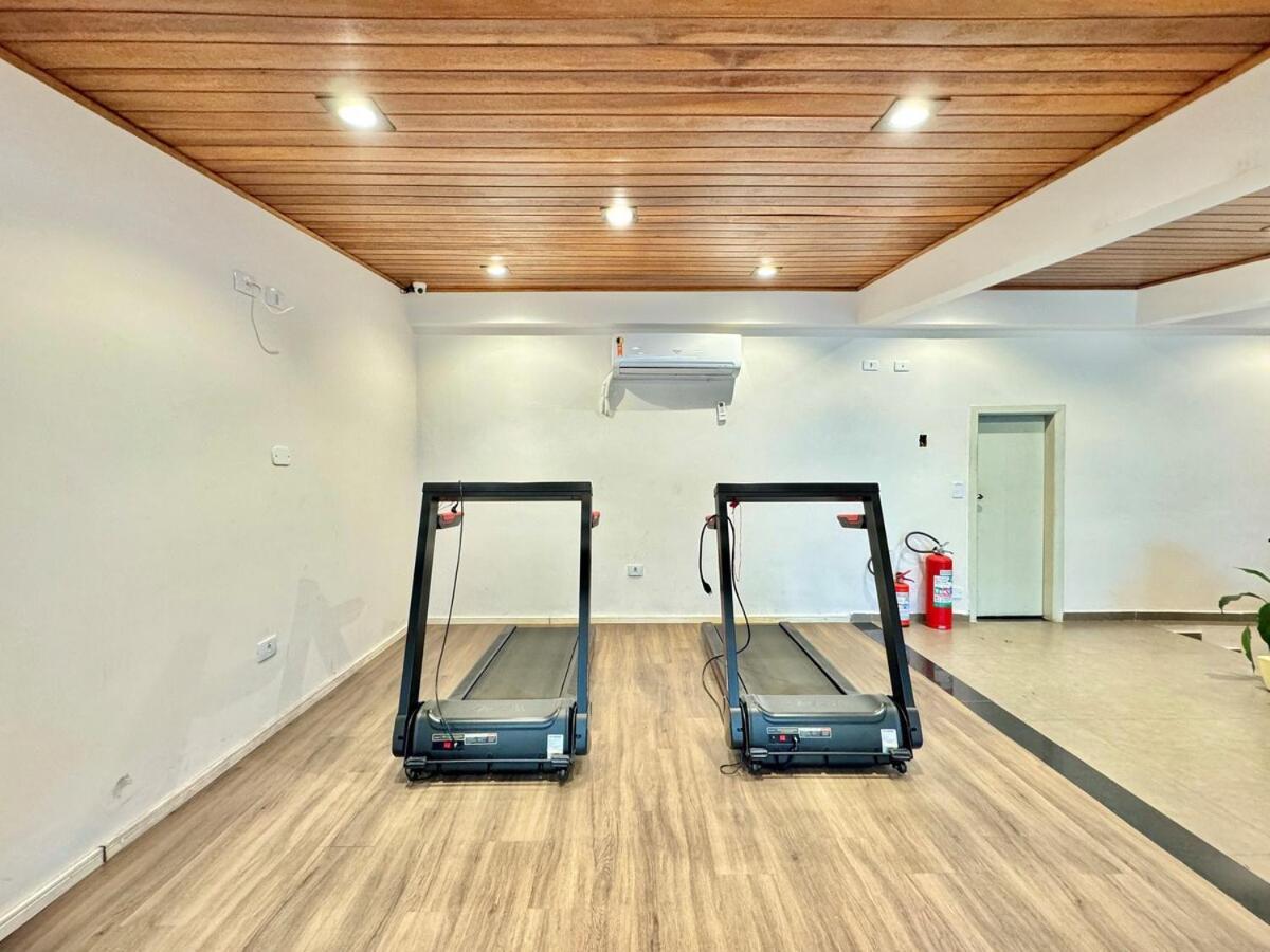 Apartment Flat No Coracao De Sp, 1 Vaga, Camareira, Completo