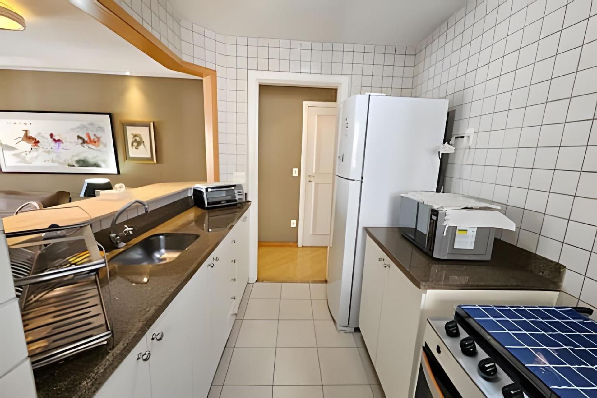 Flat Com Dois Quartos Em Moema São Paulo