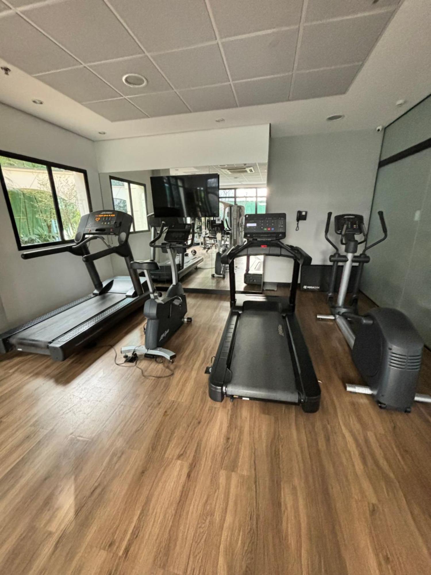 Hotel Flat Univer Pamplona Jardins Com Cozinha E Garagem 1901 São Paulo