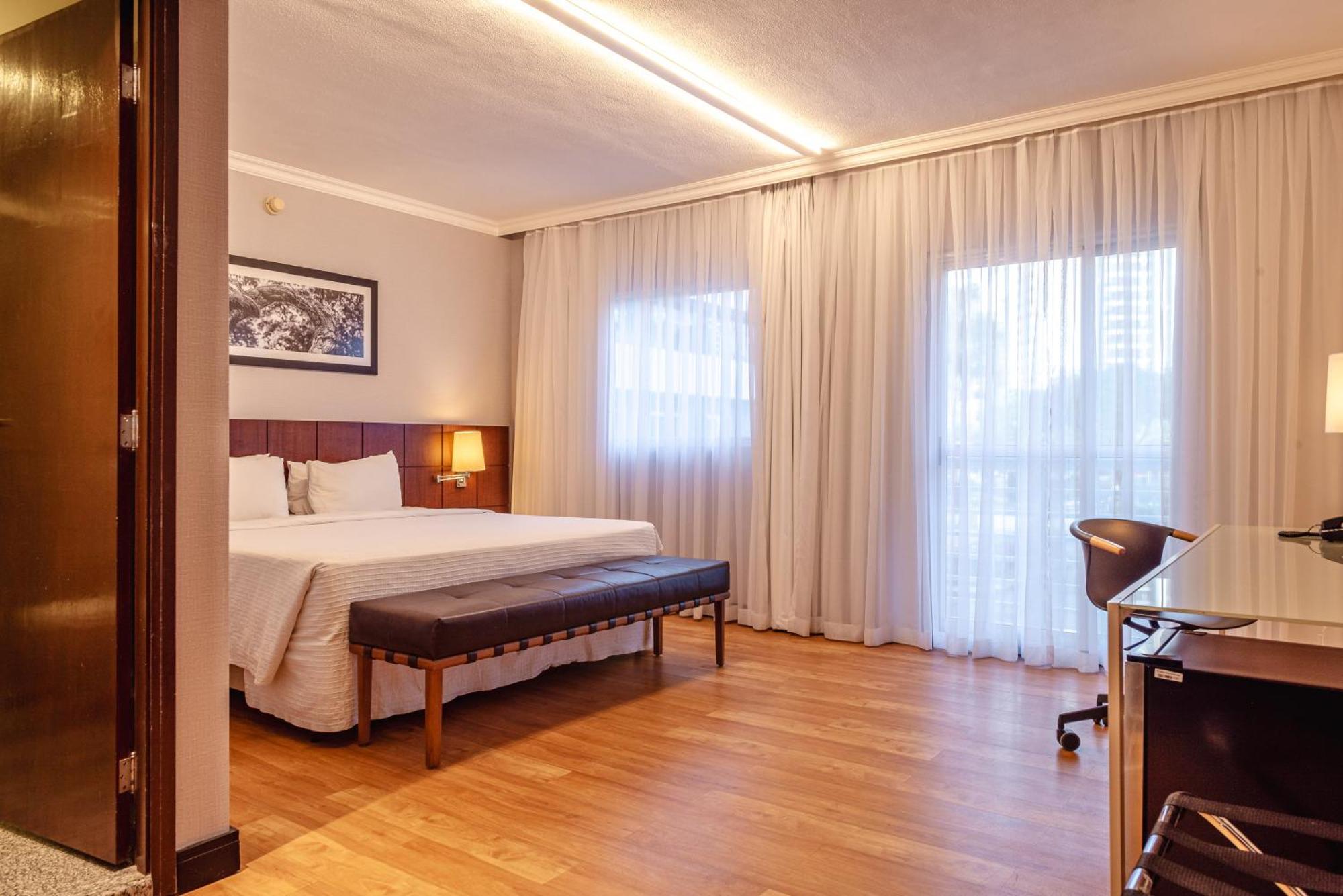 Blue Tree Premium Verbo Divino - Nacoes Unidas Hotel 4*