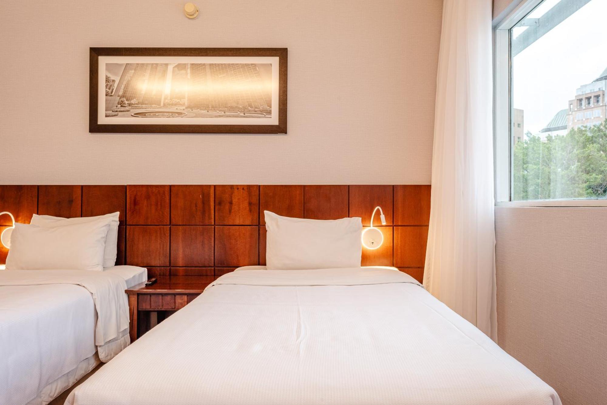 Hotel Blue Tree Premium Verbo Divino - Nacoes Unidas 4*