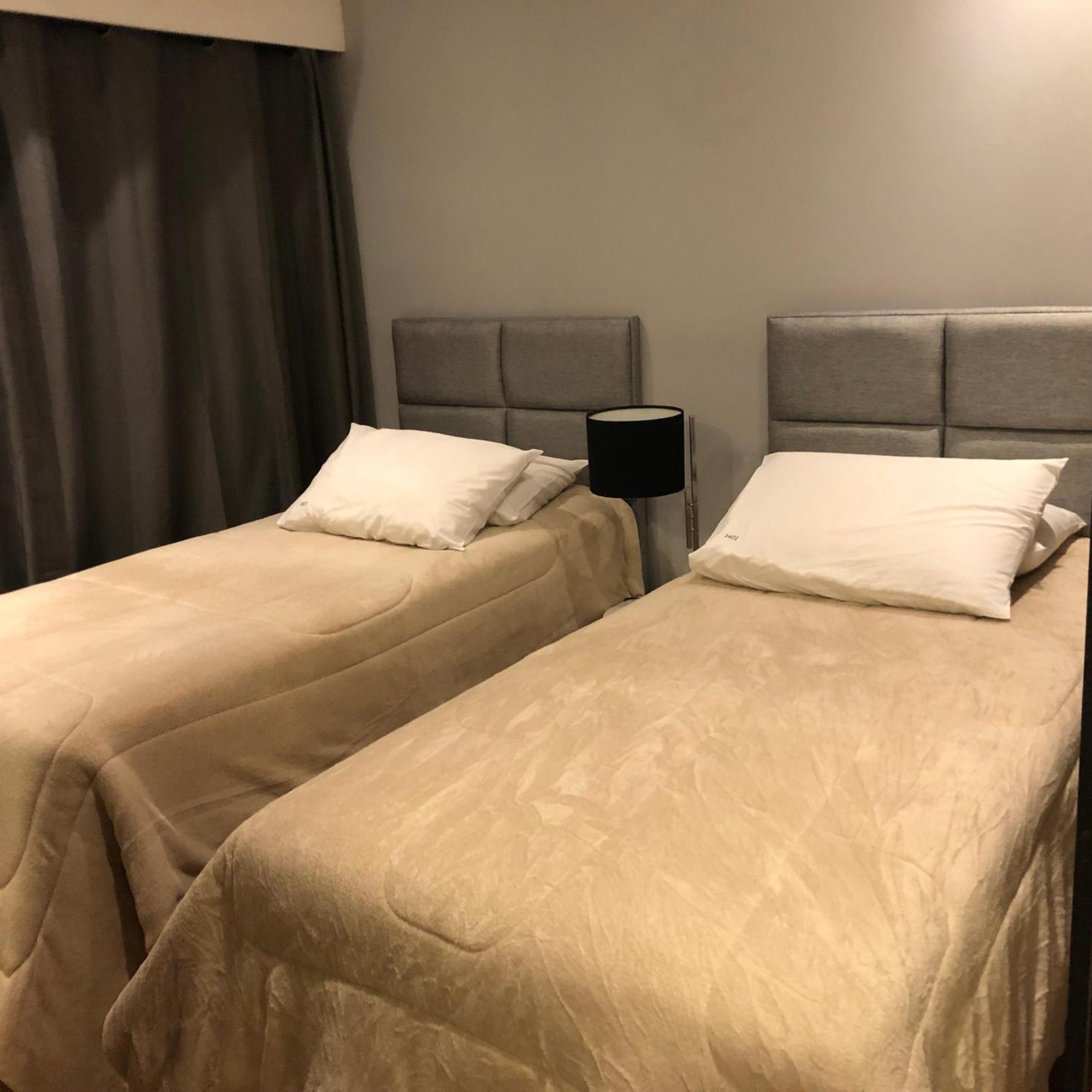 Apartamento Flat Maravilhoso Em Frente Ao Aeroporto De Congonhas - H1601