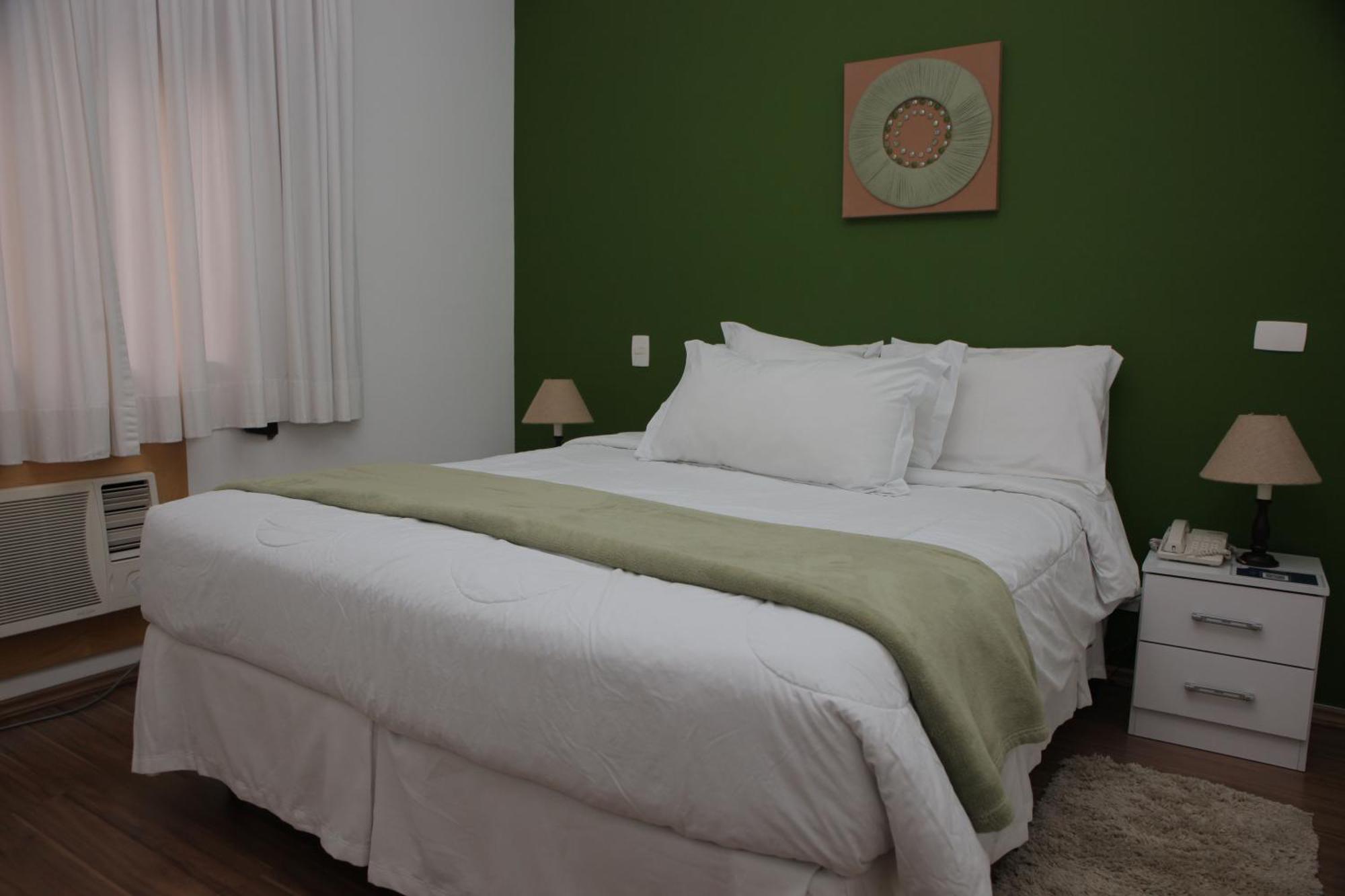 London Class Apartment