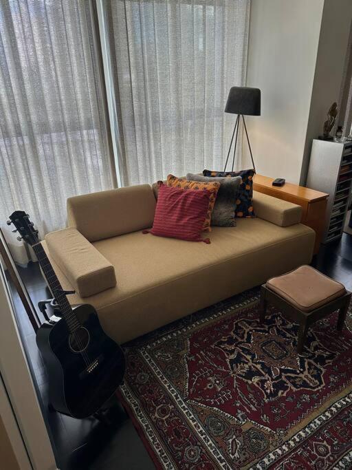 2 Oasis Escape In Chaotic Sp Apartamento