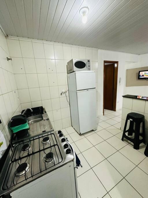 Apto 2 Mobiliado Cachoeirinha Cod 14 Apartamento