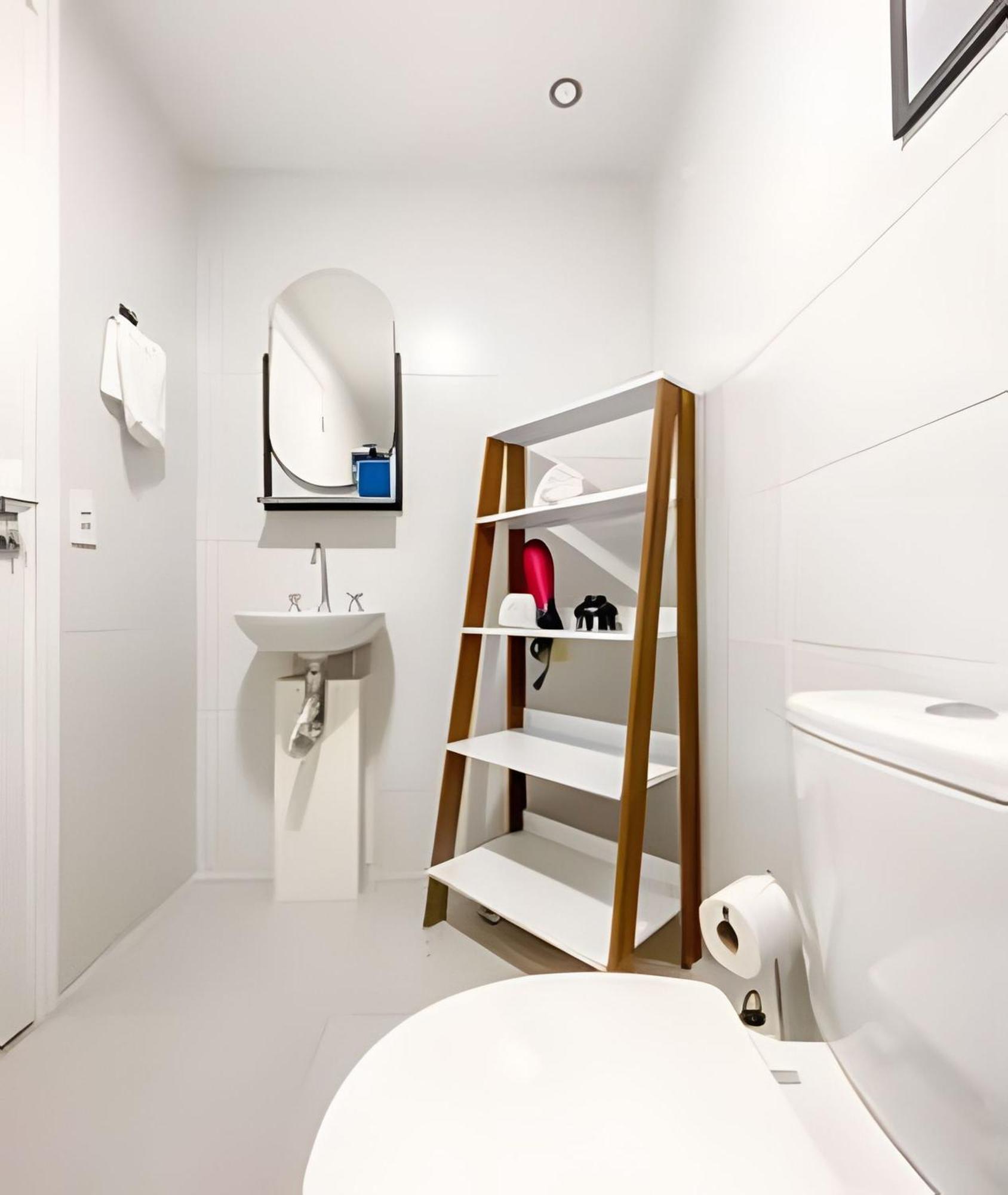 Apartamento Ape Charmoso Em Pinheiros! Ao Lado Do Metro Sumare!