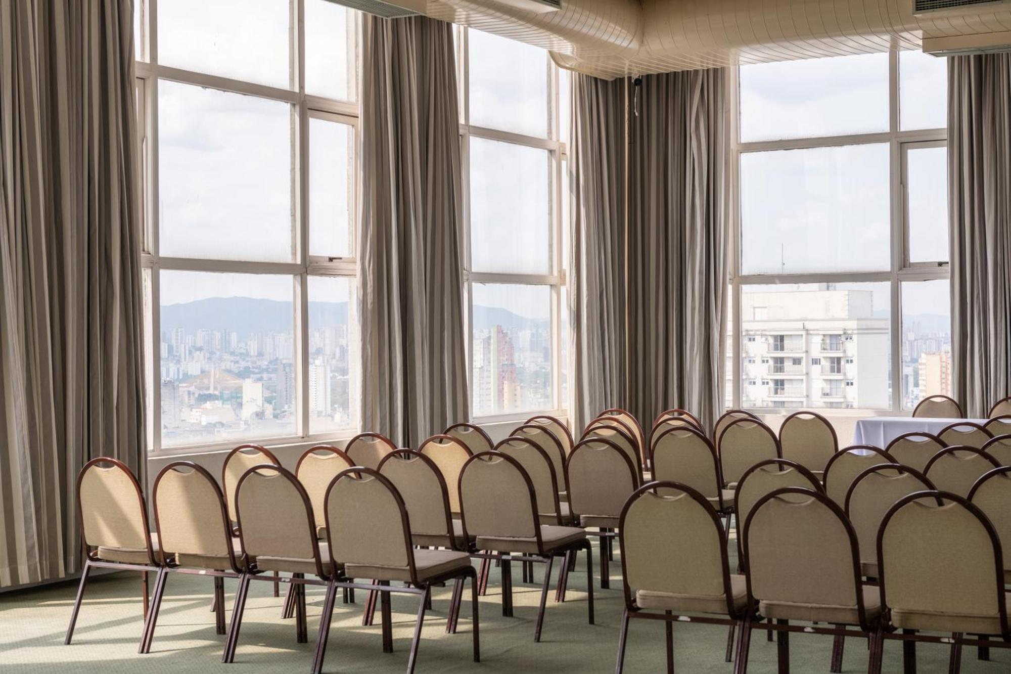 Hotel Delplaza Excelsior - By Monreale