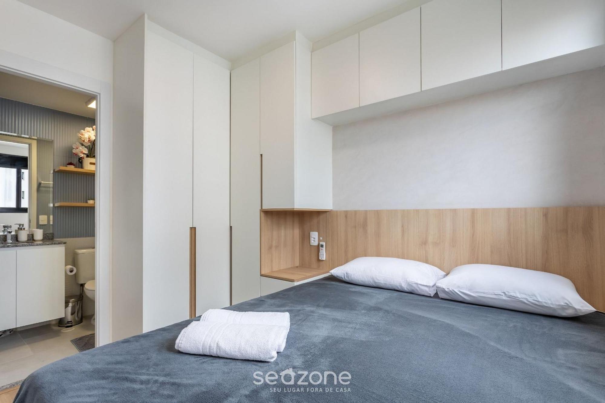 Predio C/ Piscina E Academia Em Pinheiros-sp - Vbp Apartamento