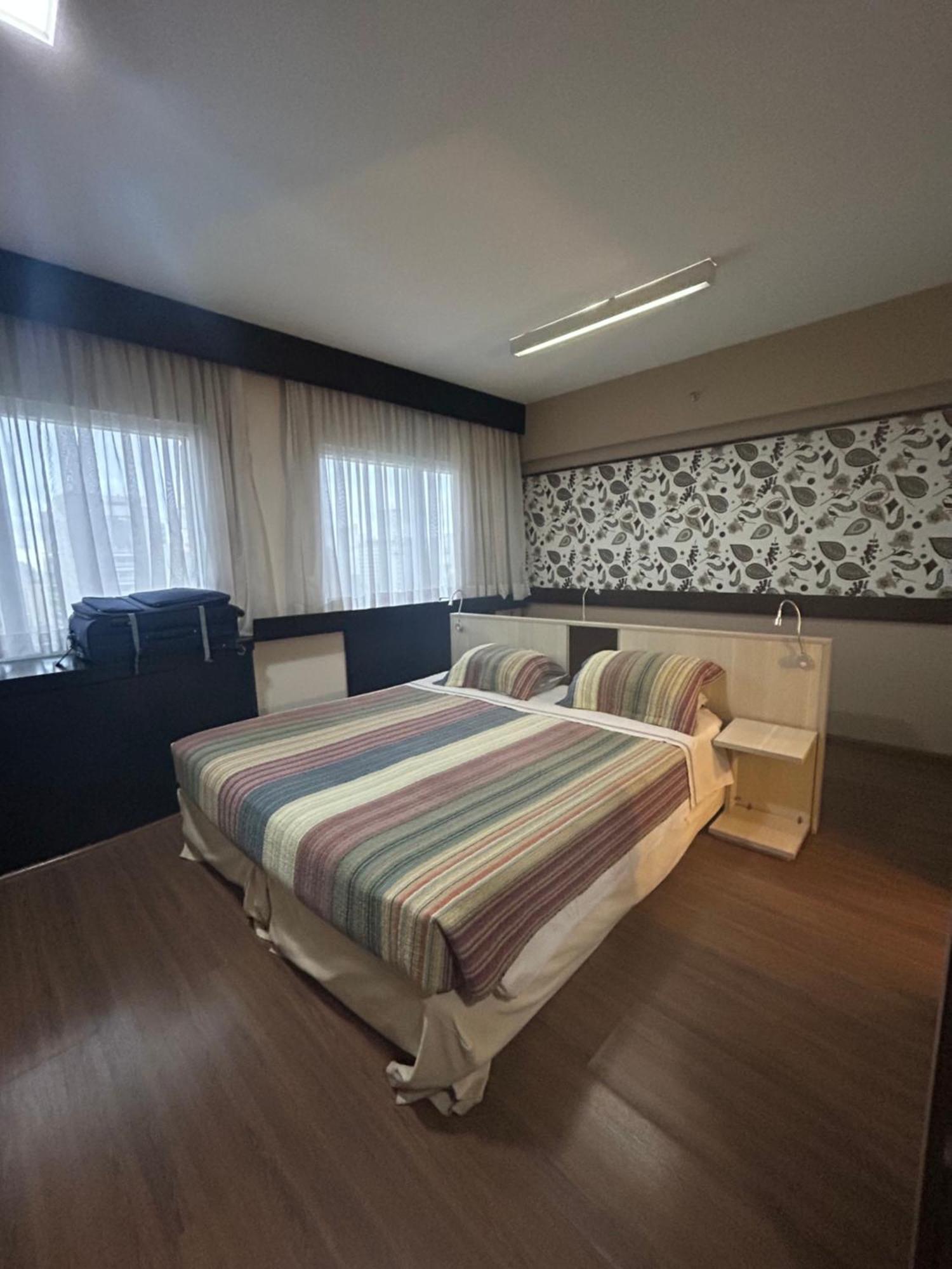 Flat Mercu Paraiso Beneficencia Com Garagem E Cozinha 1209