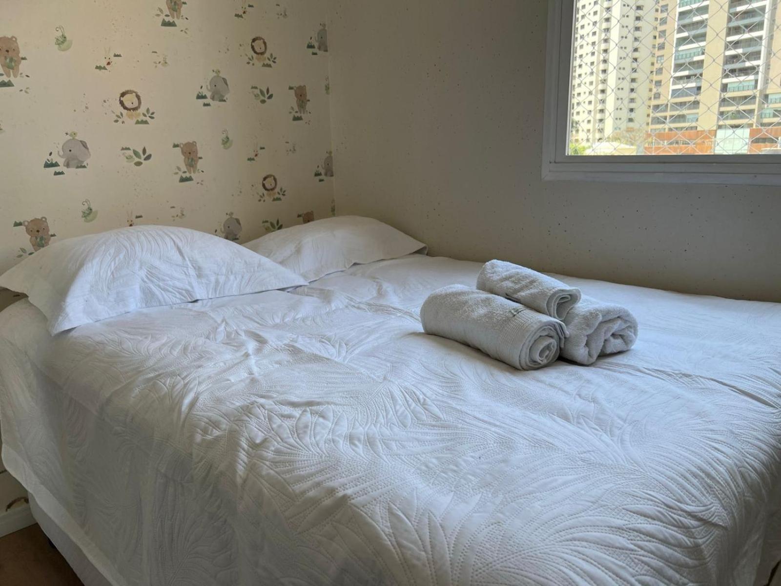 Apartamento Ape Reformado Lindo Itaim Bibi *