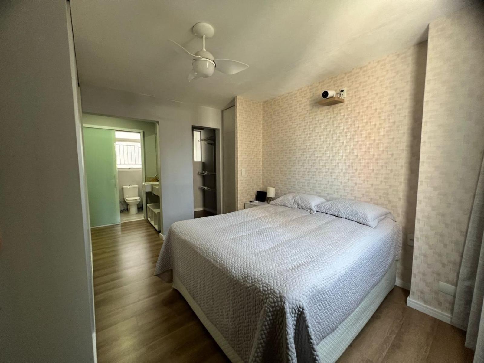 Apartamento Ape Reformado Lindo Itaim Bibi *