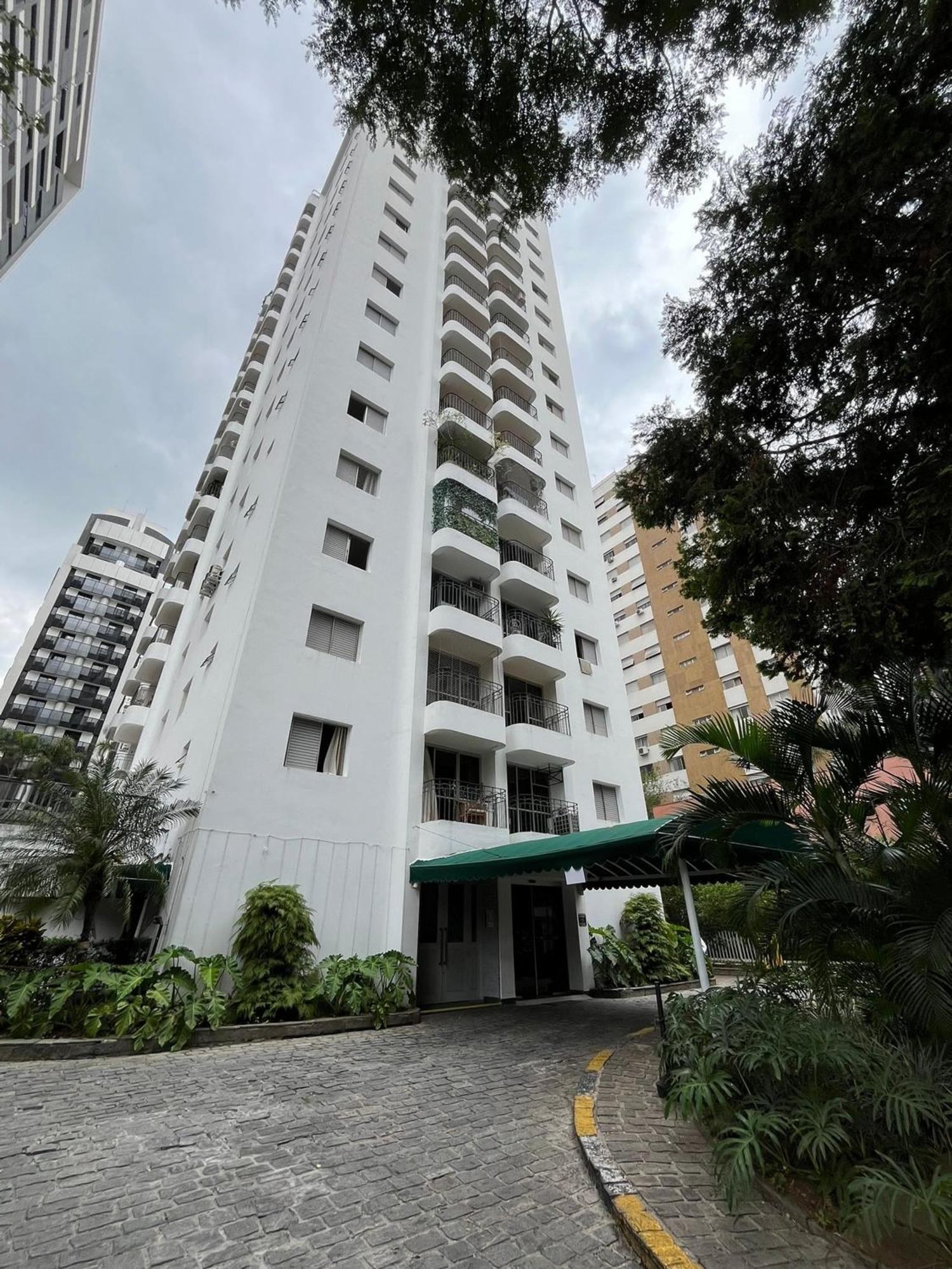 Jardins, Edificio Saint Paul Apartment *
