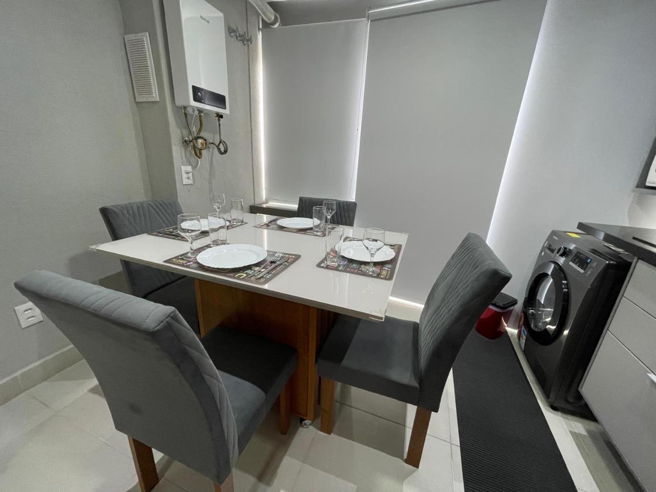 Confortavel Com Vaga De Garagem - Airbrooklin