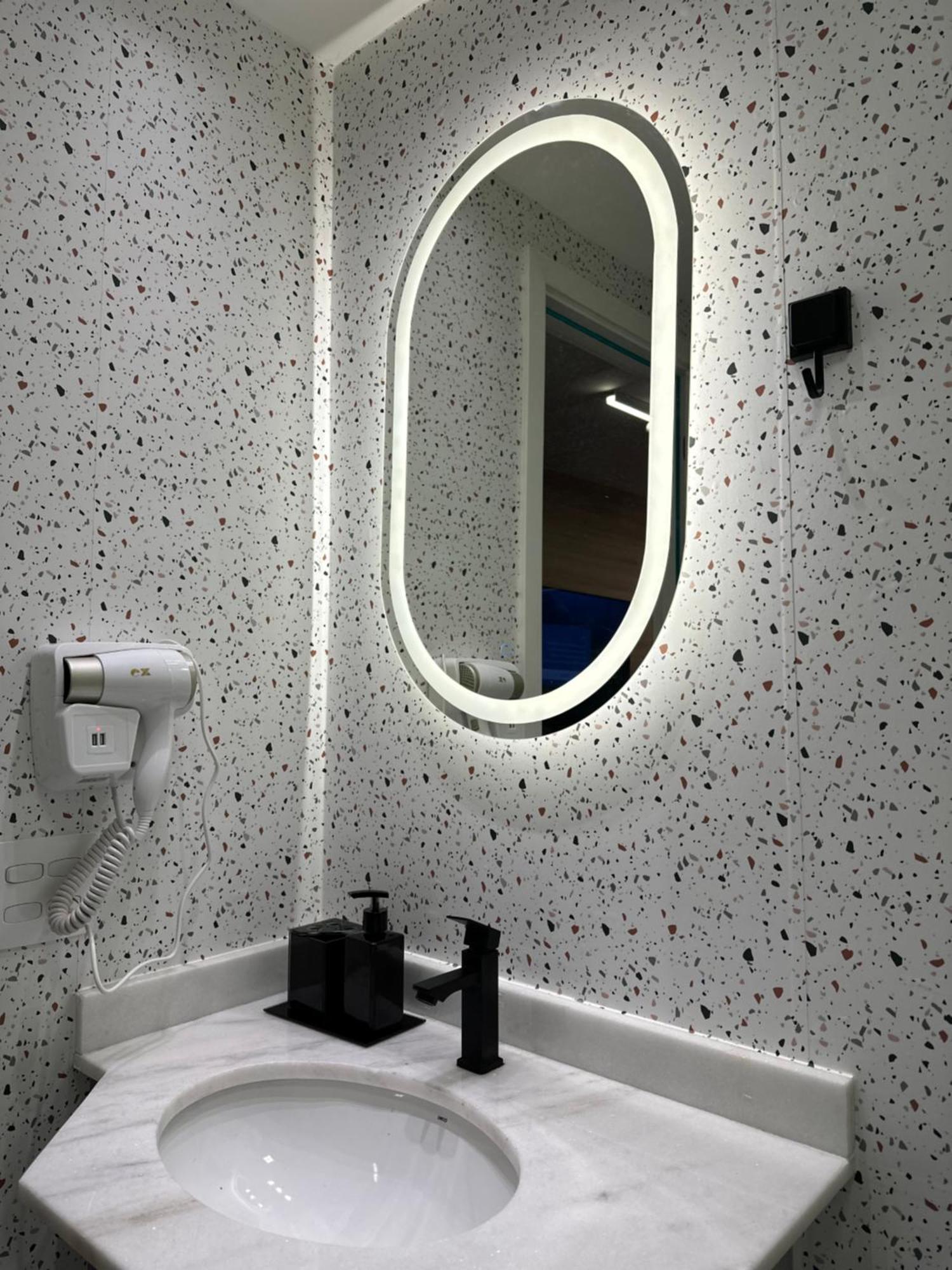 67 Aparthotel *