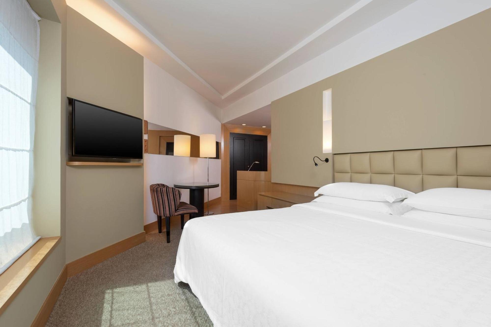 Hotel Sheraton Wtc 5*