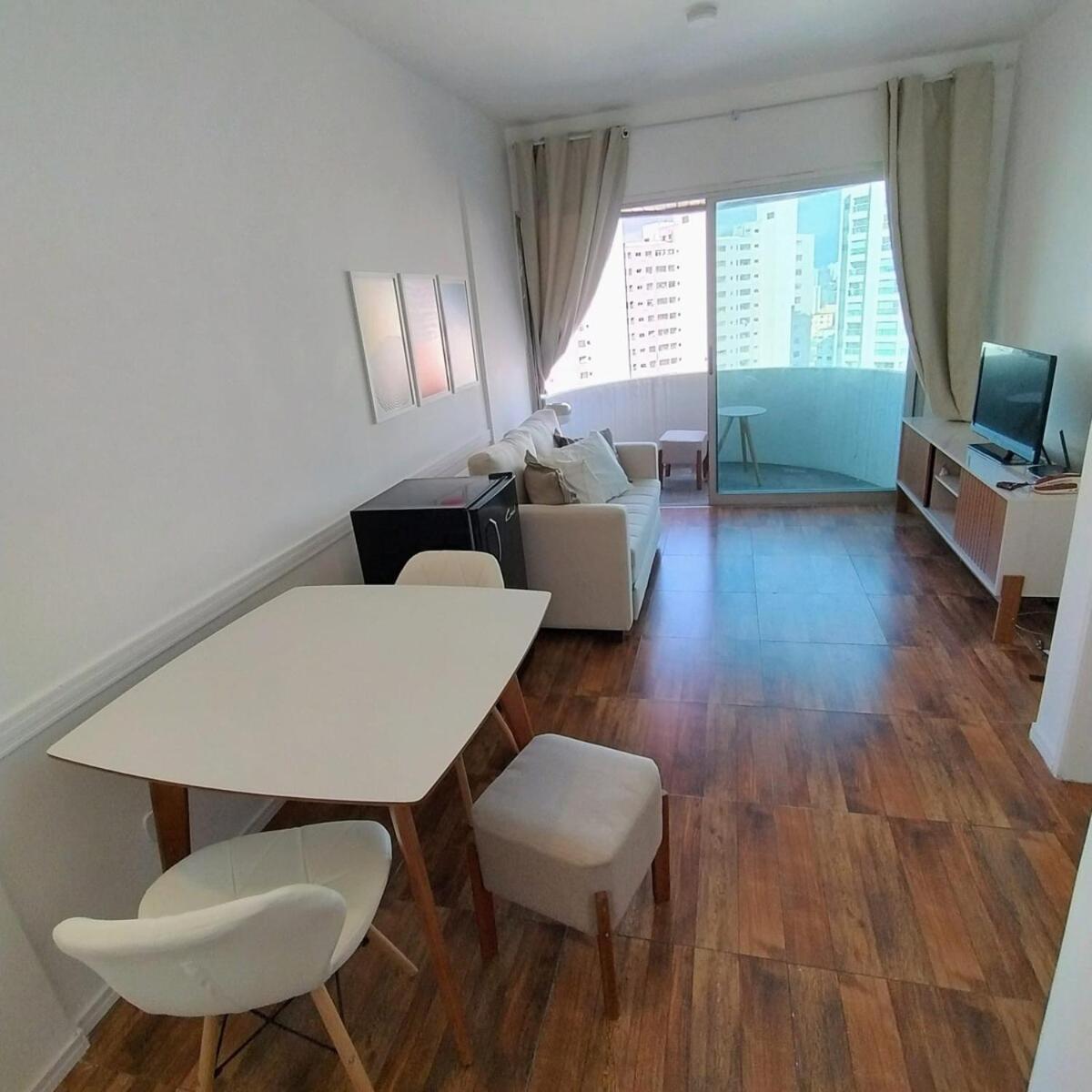 Lindo Flat Terraco Garagem Metro Liberdade Paraiso São Paulo