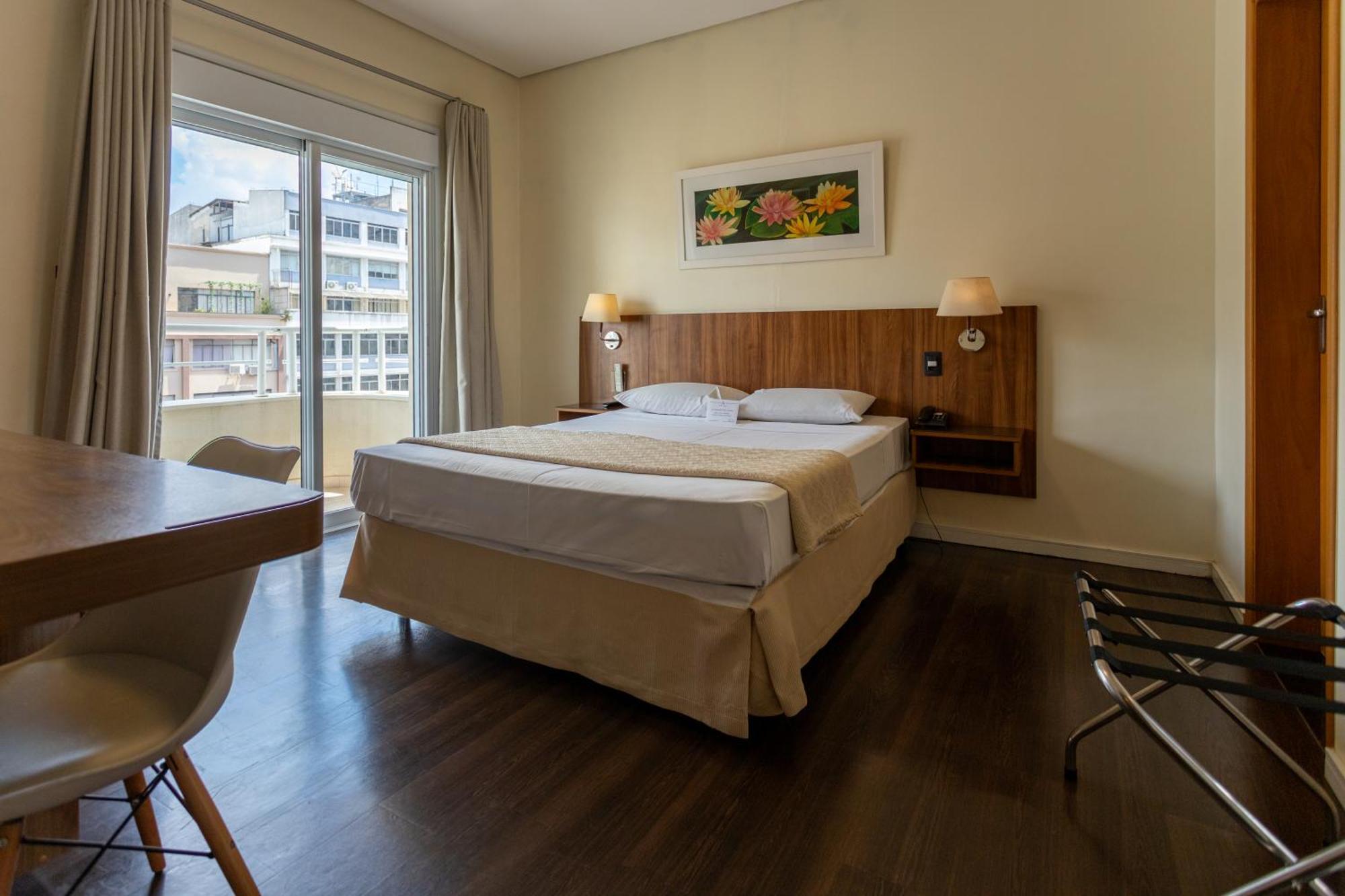 Amalia Hotel 4*