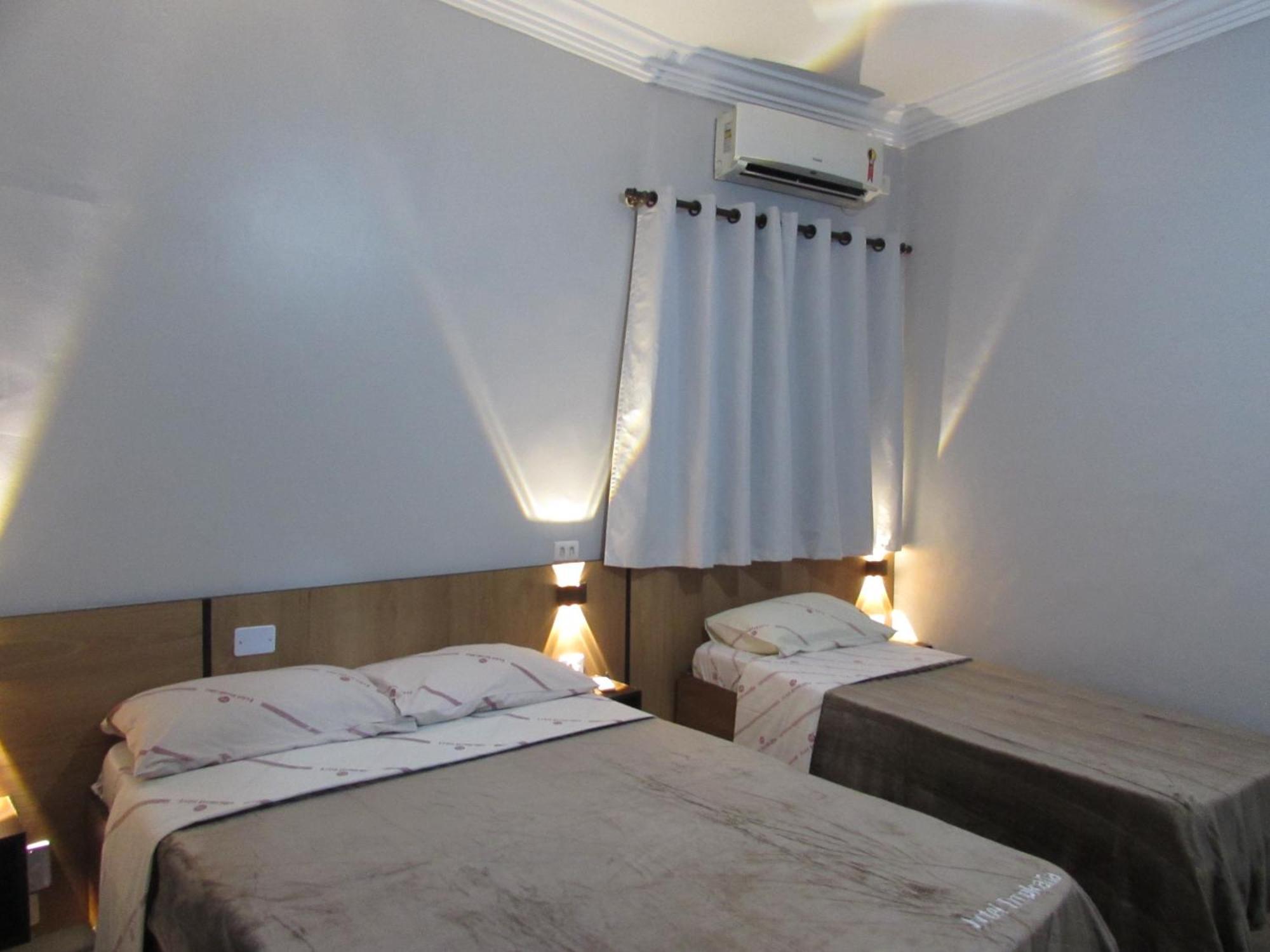 Tropicalia: Downtown Convenience With Parking 3*