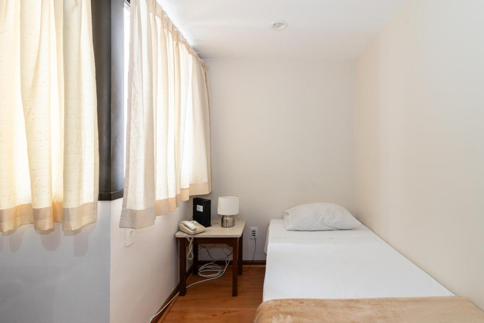 A1 Flats Red Pool Berrini Aparthotel