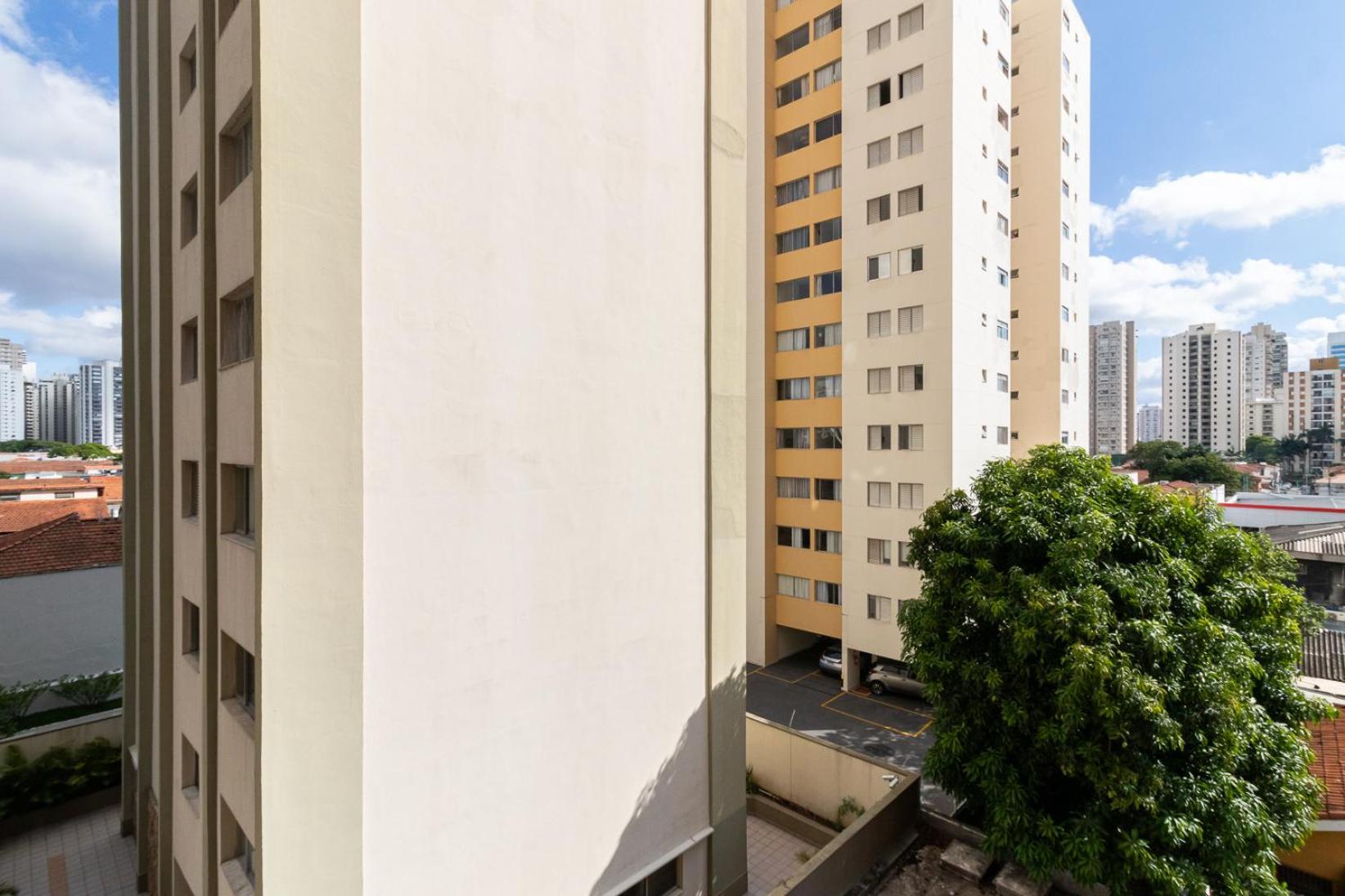 A1 Flats Red Pool Berrini Sao Paulo