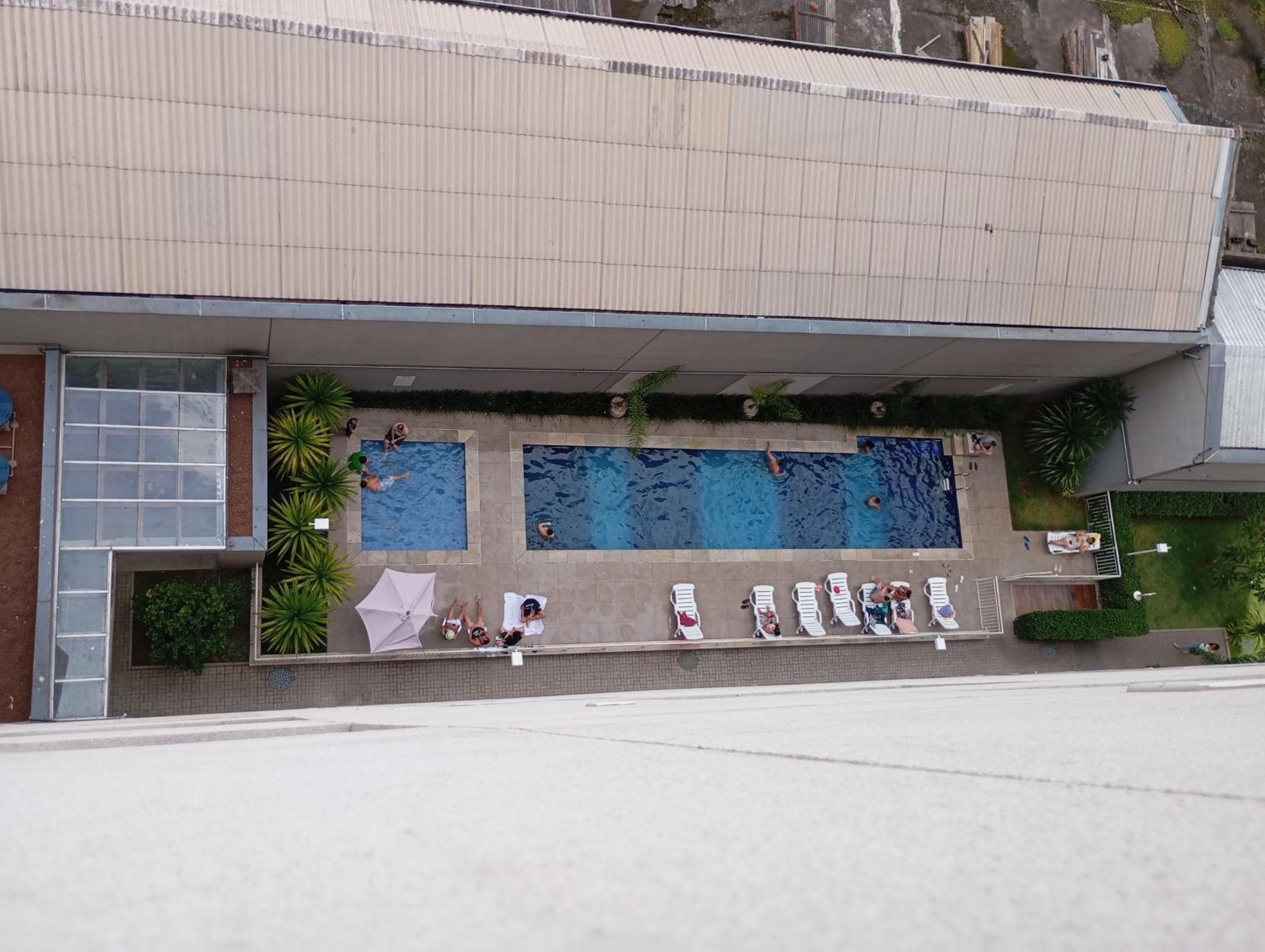 Safira Apartment *