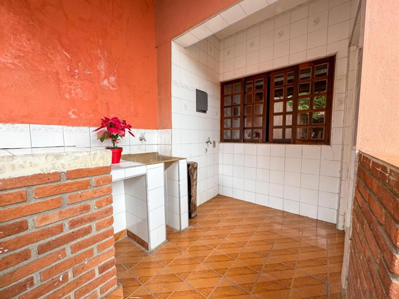 Refugio Com Piscina E Churrasqueira * Sao Paulo