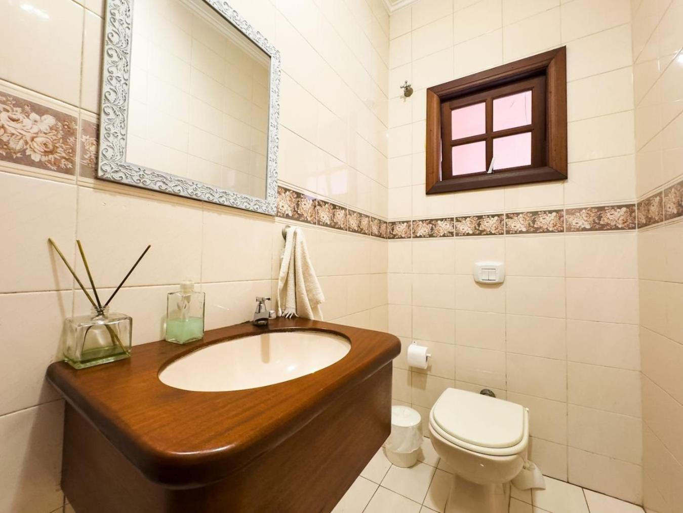Holiday home Refugio Com Piscina E Churrasqueira