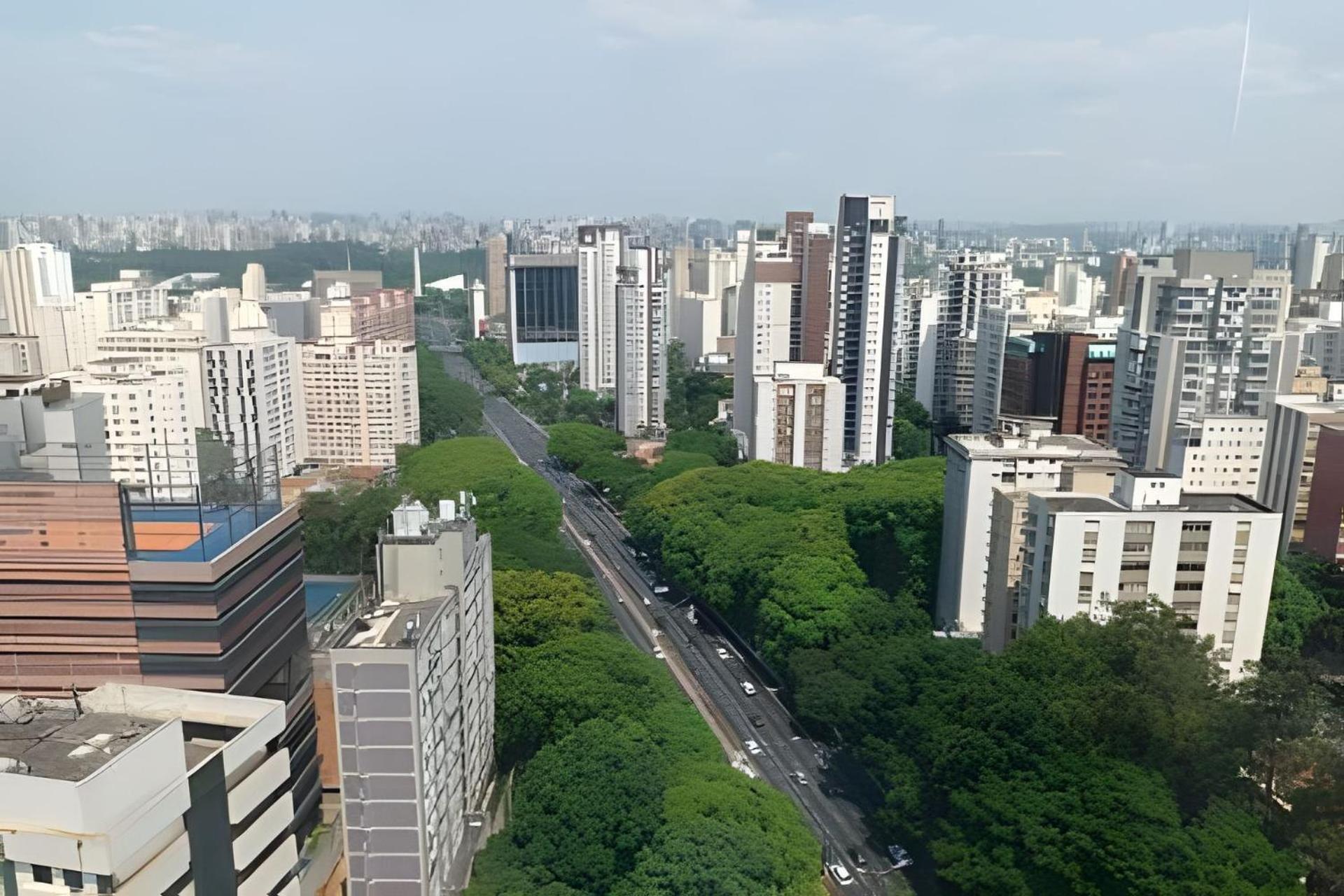 Sp Code Pratico, 200m Do Metro Paraiso * Sao Paulo