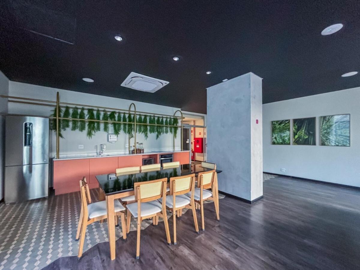 Loft Simple - In Moema Next To The Shopping Apartamento *
