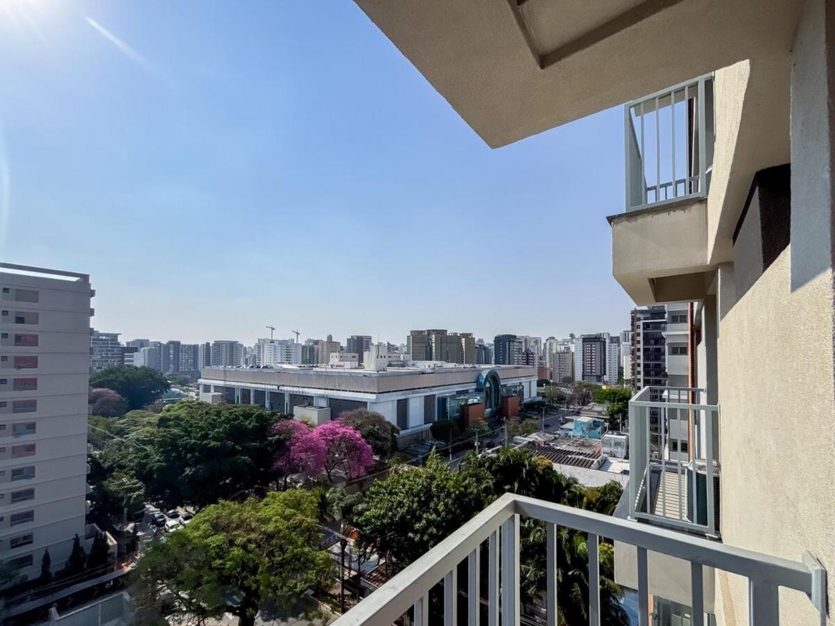 Loft Simple - In Moema Next To The Shopping *