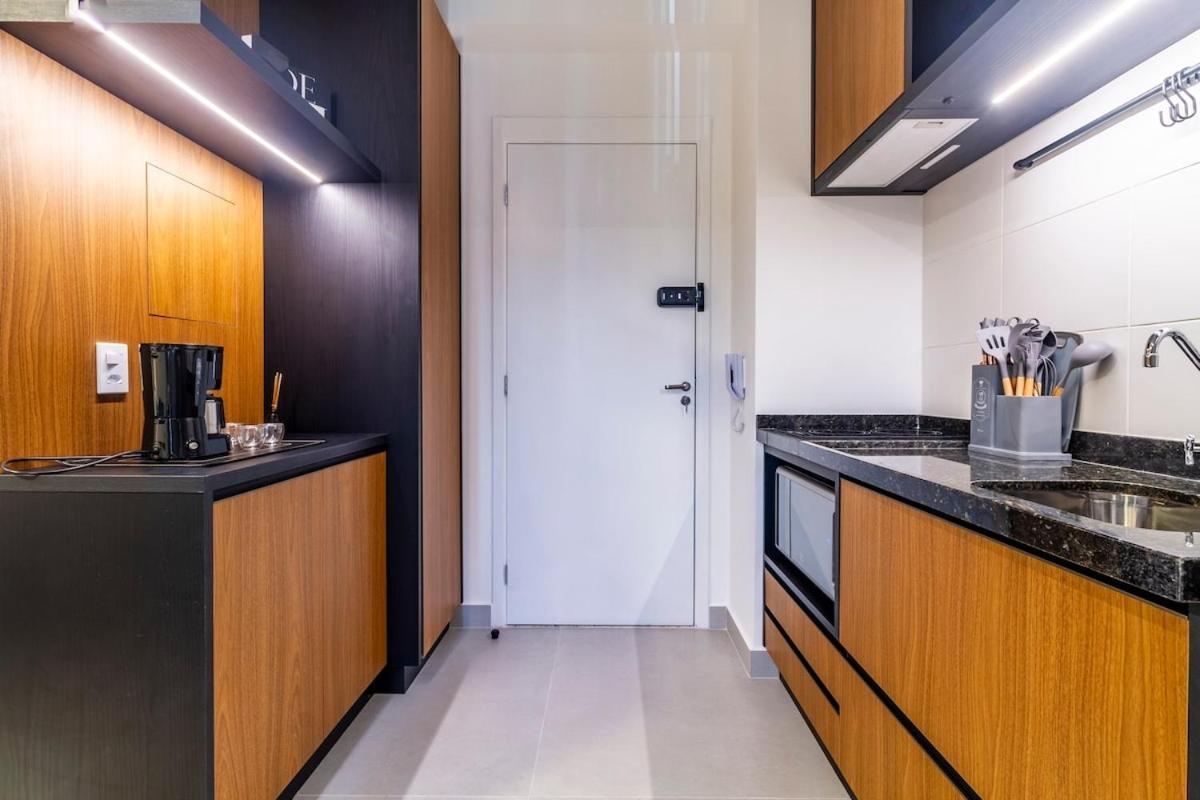 Bp710 Perto De Tudo, Em Pinheiros. Apartamento