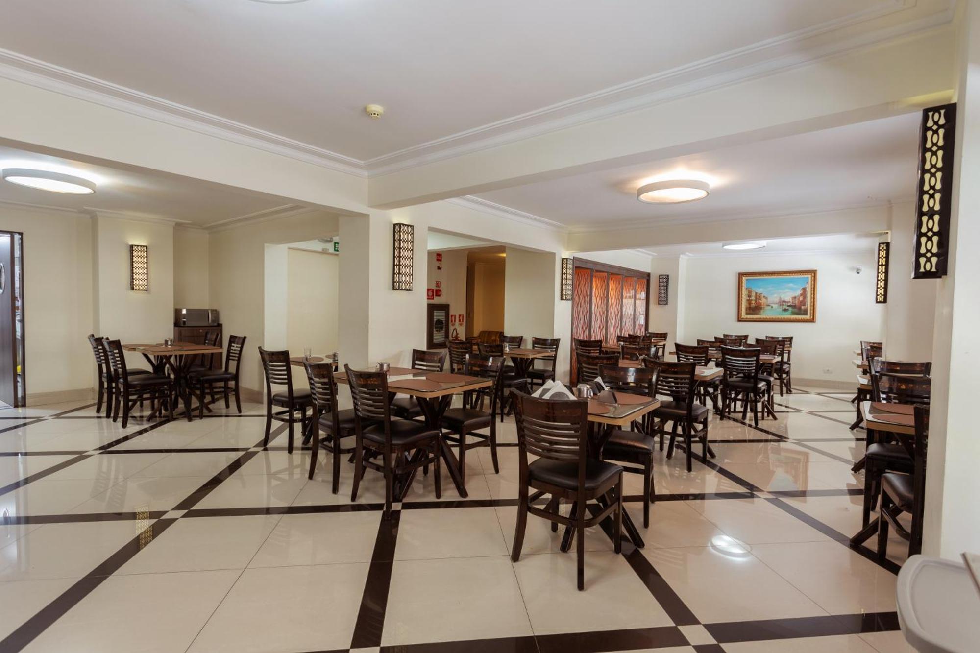 Hotel Amalia 4*