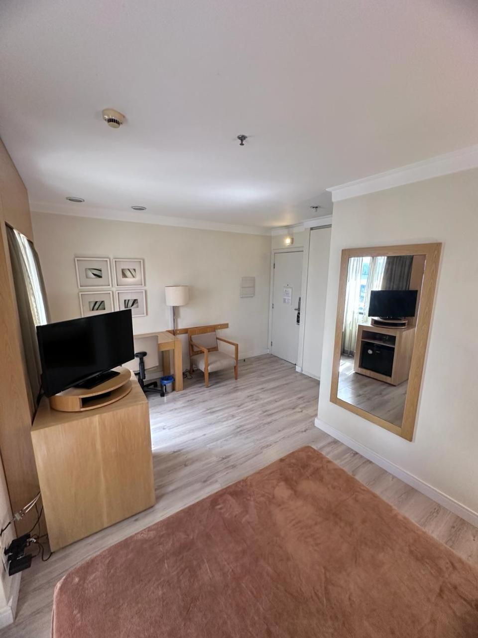 Apartamento Flat Em Frente Ao Aeroporto De Congonhas São Paulo