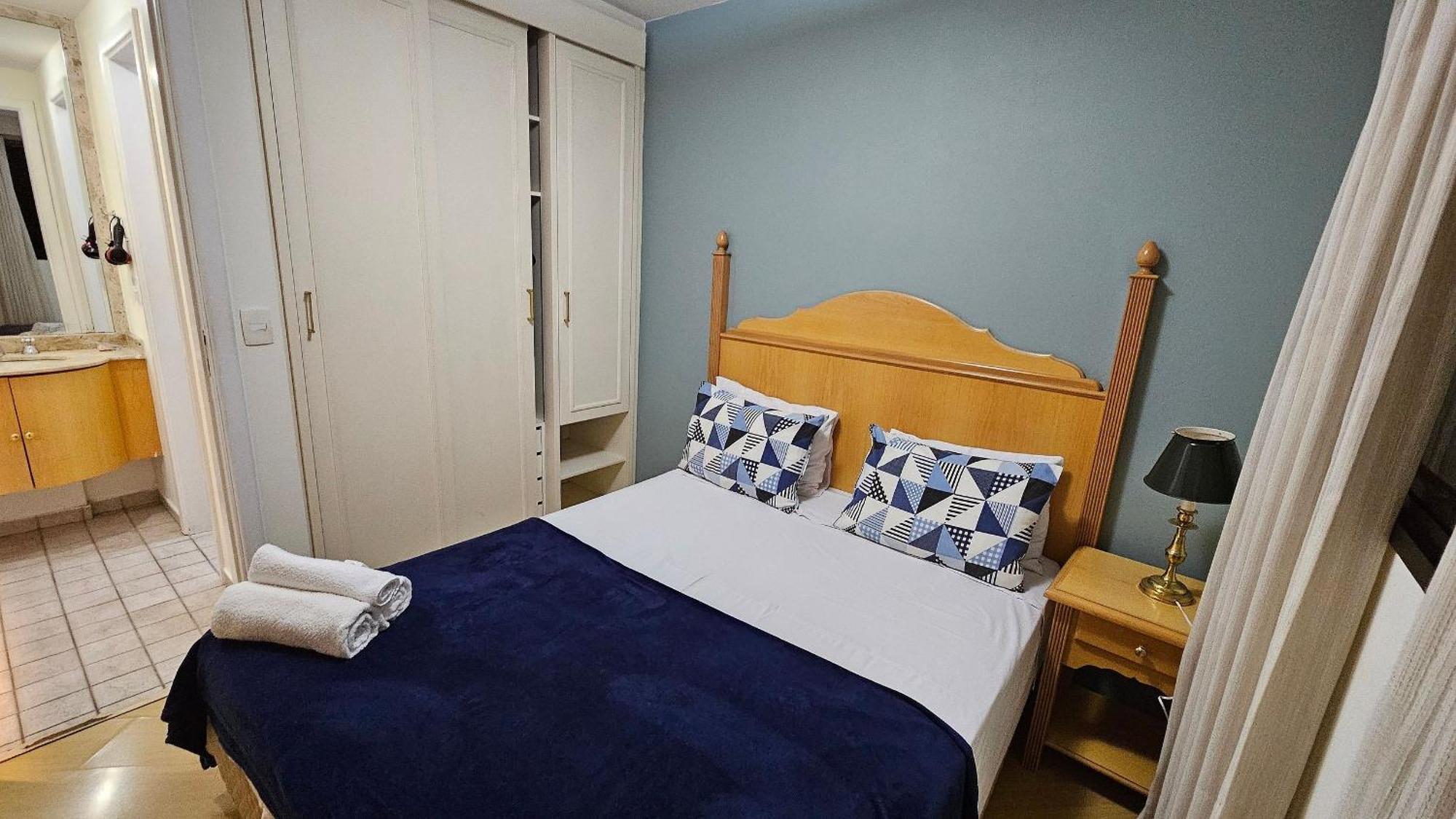 Apartamento Com Sacada Perto Shopping Ibirapuera *