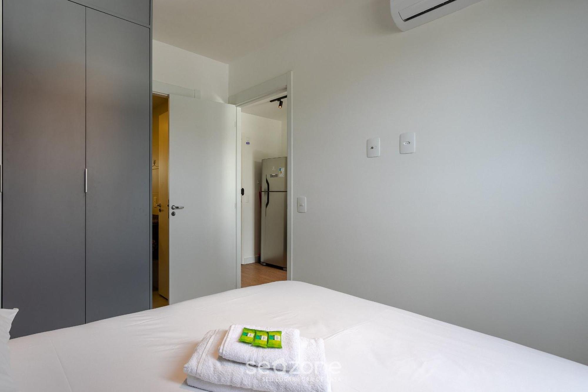 Apartamento Predio C/ Piscina E Academia Em Pinheiros-sp - Vbp São Paulo