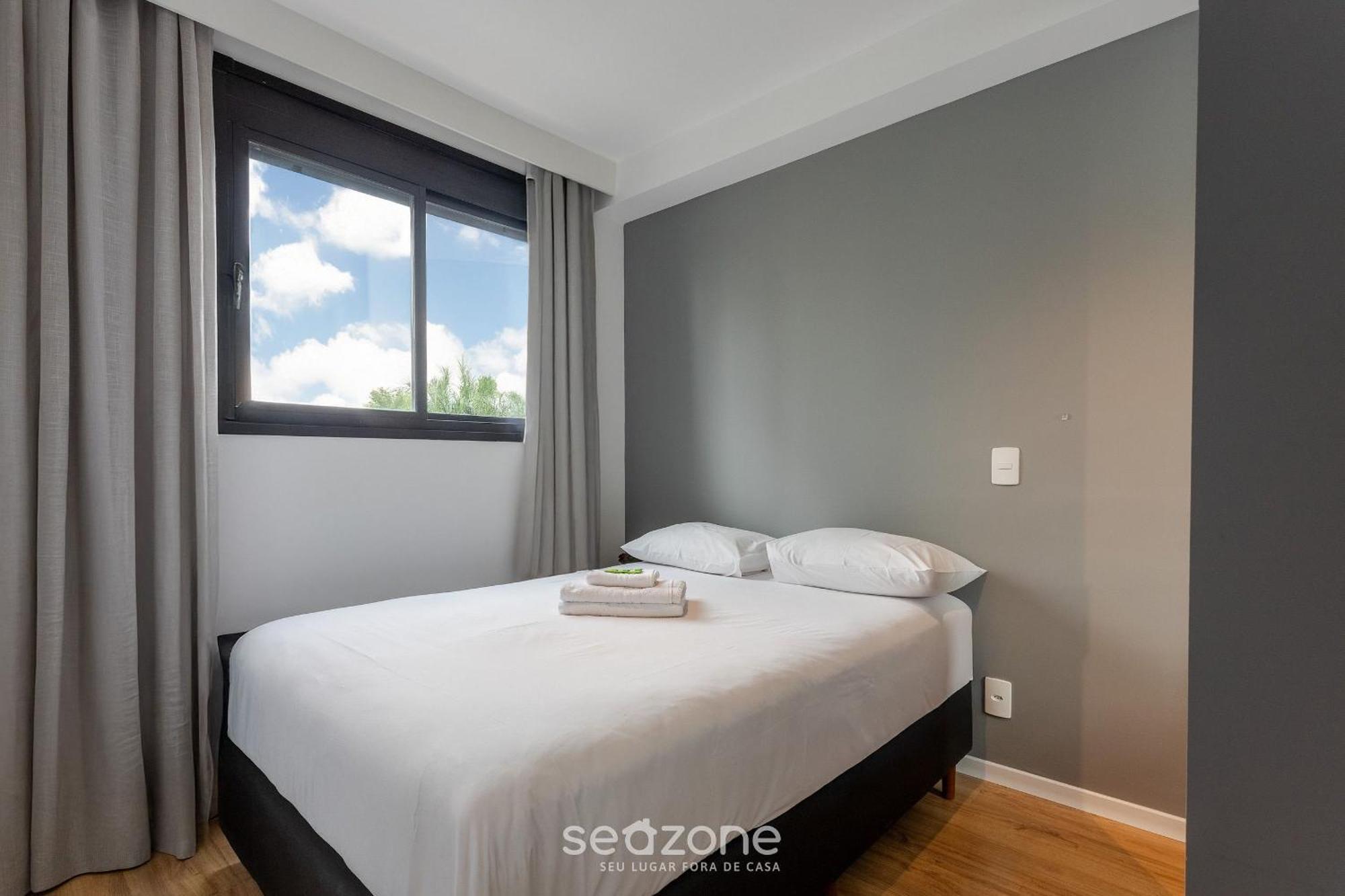 Predio C/ Piscina E Academia Em Pinheiros-sp - Vbp Apartamento