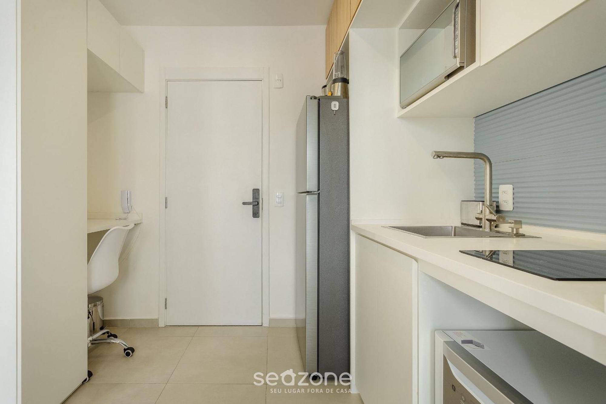 Predio C/ Piscina E Academia Em Pinheiros-sp - Vbp Apartamento
