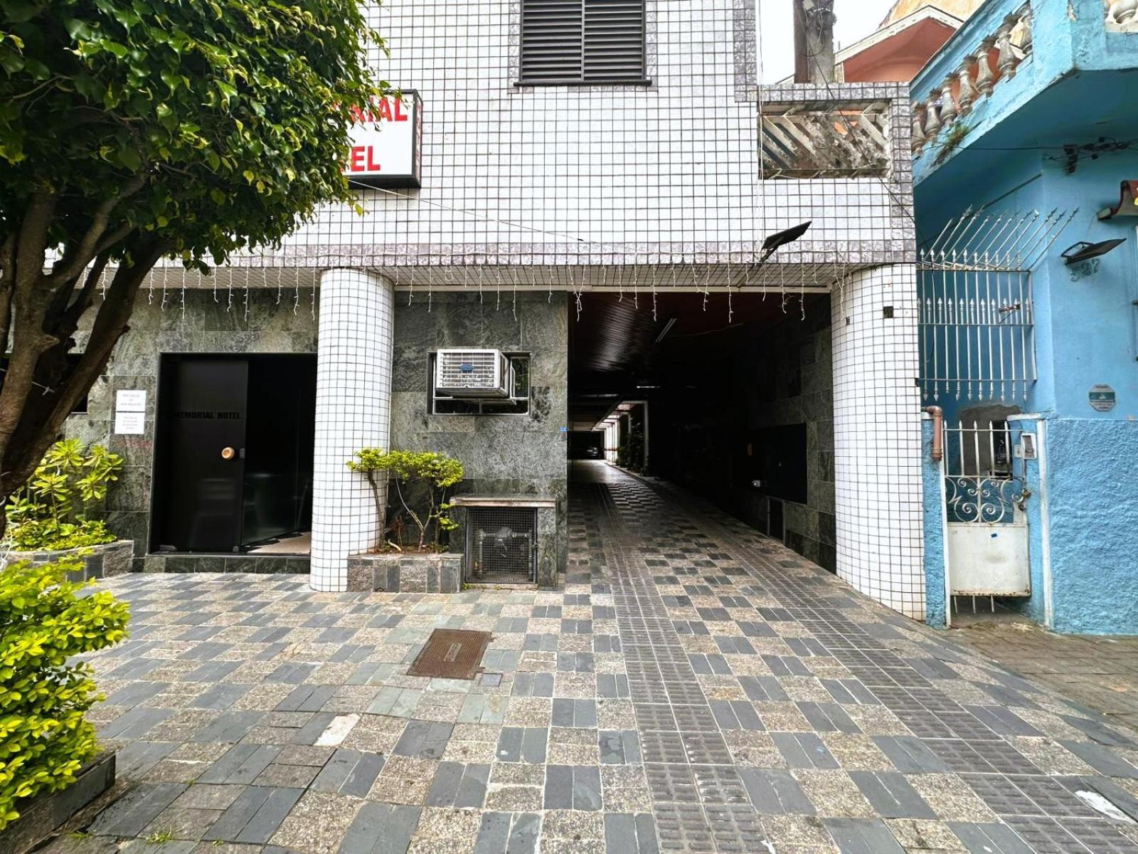 Memorial Hotel 2*