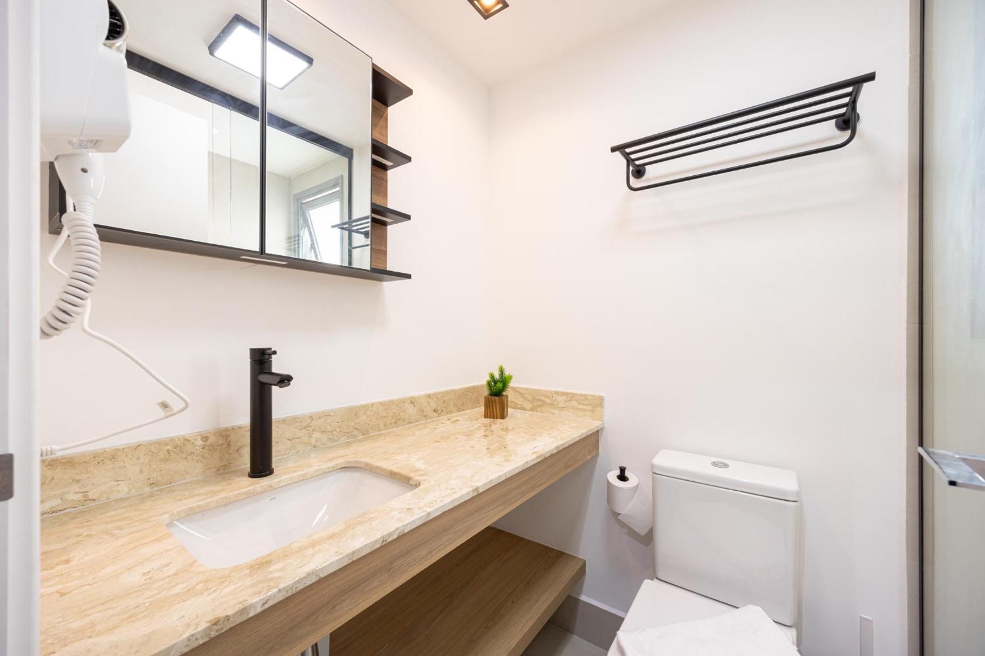 Apartamento Easy Star - Com Varanda Em Moema. - Ns01i
